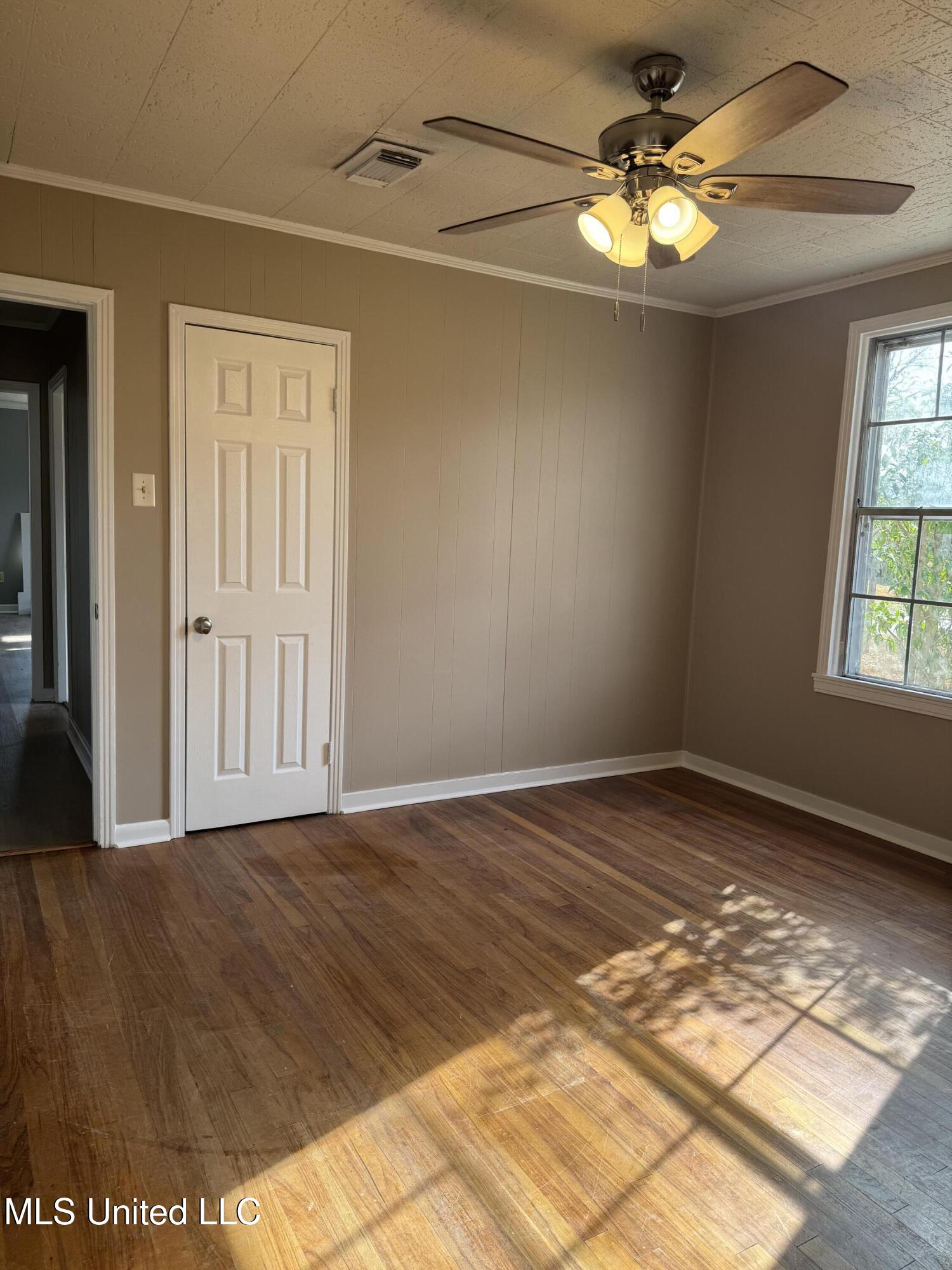 1506 Eastwood Road, Natchez, Mississippi image 2
