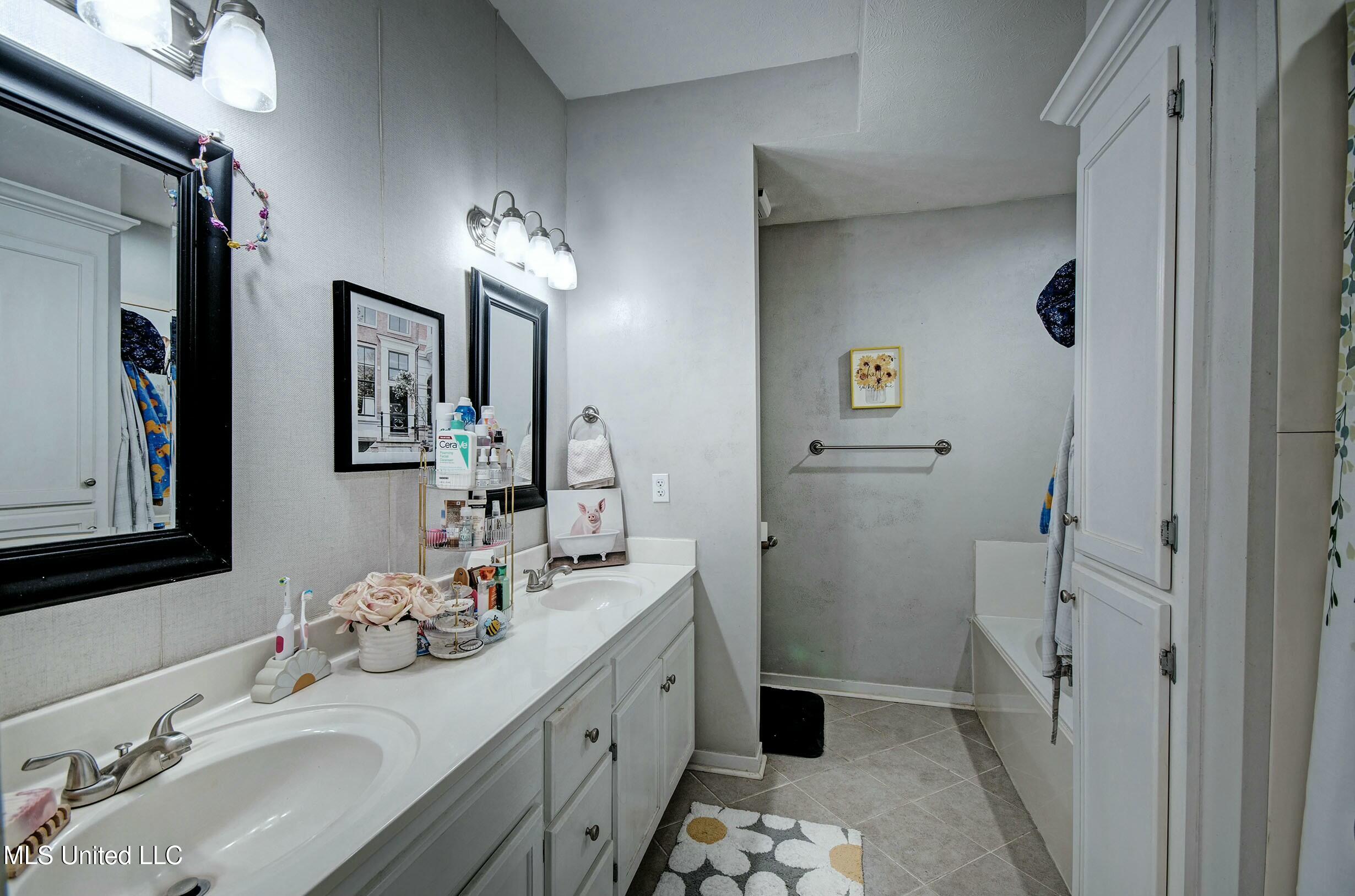 110 Sweet Bay Dr, Flowood, Mississippi image 27