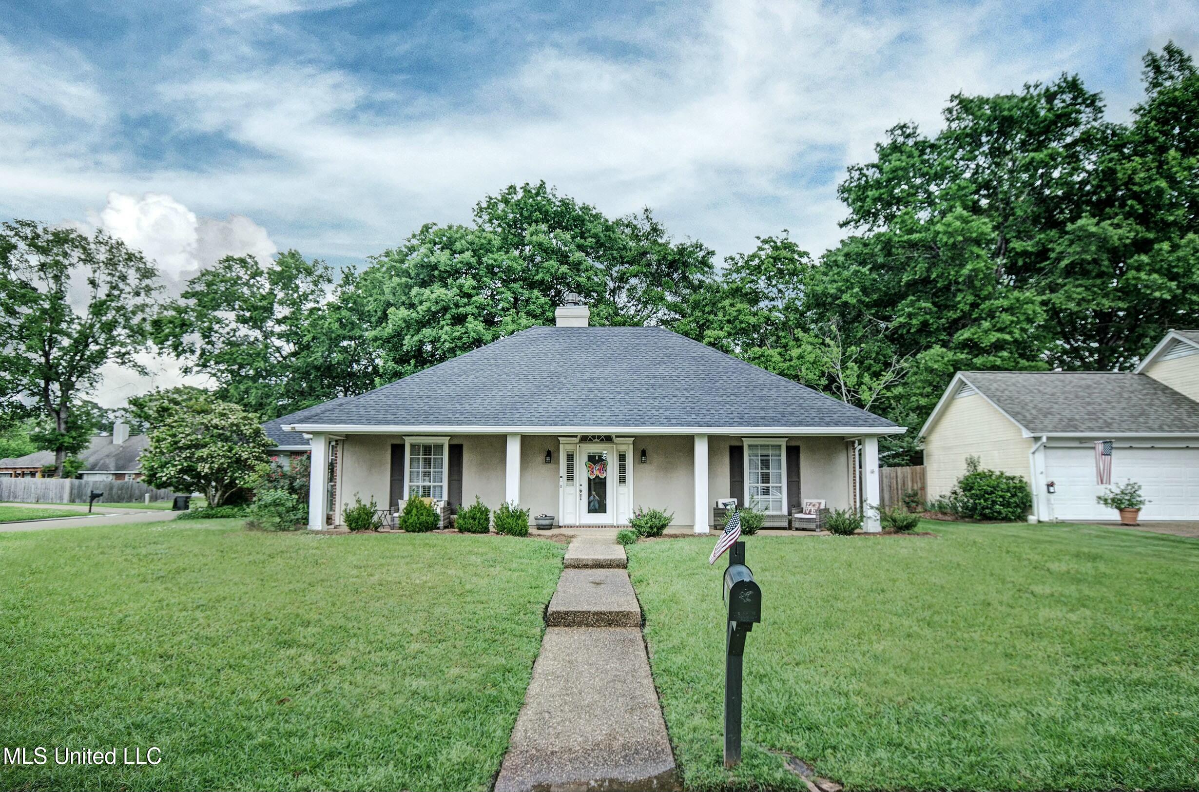 110 Sweet Bay Dr, Flowood, Mississippi image 2