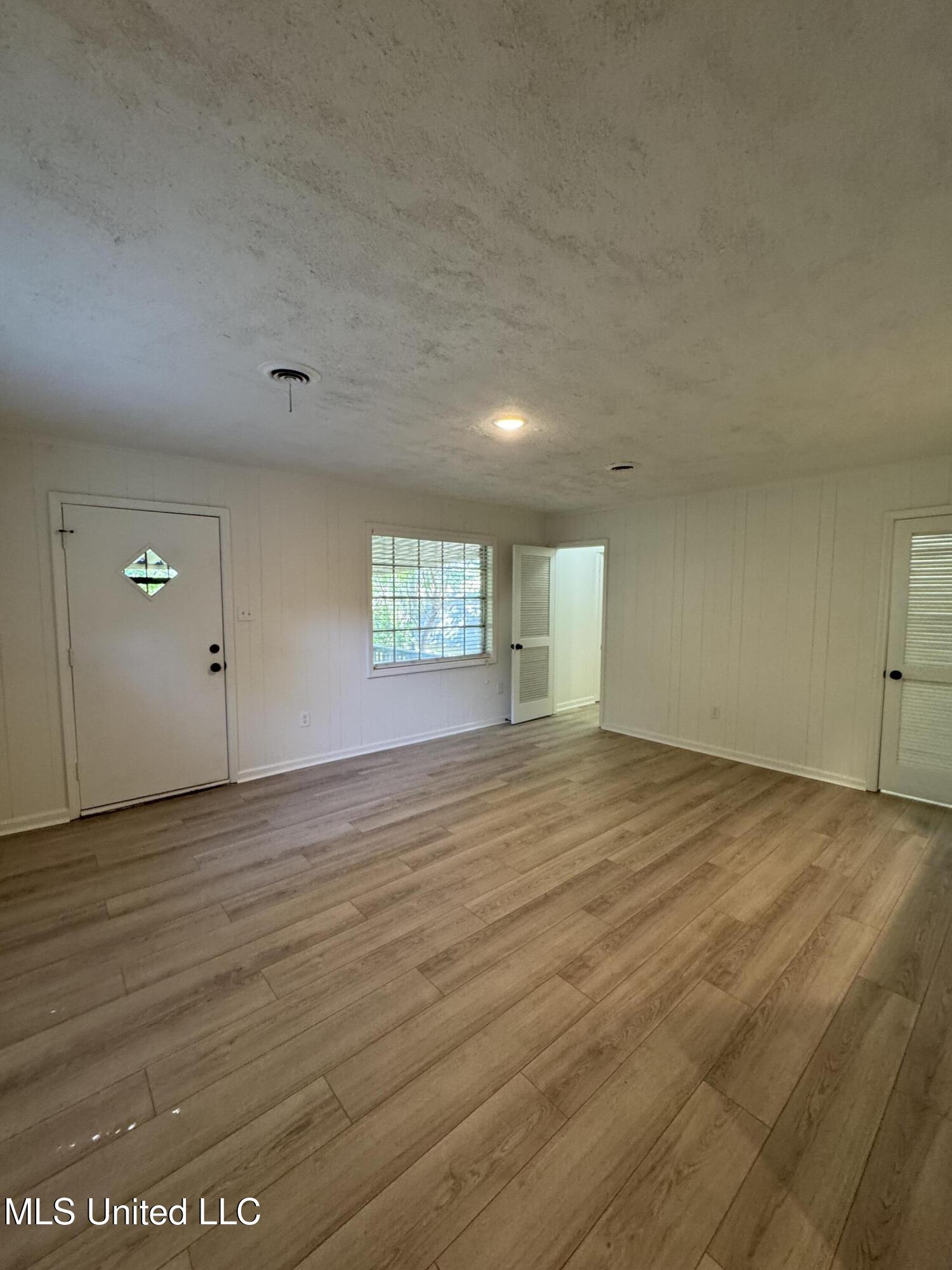 1597 Vicksburg Drive, Southaven, Mississippi image 18