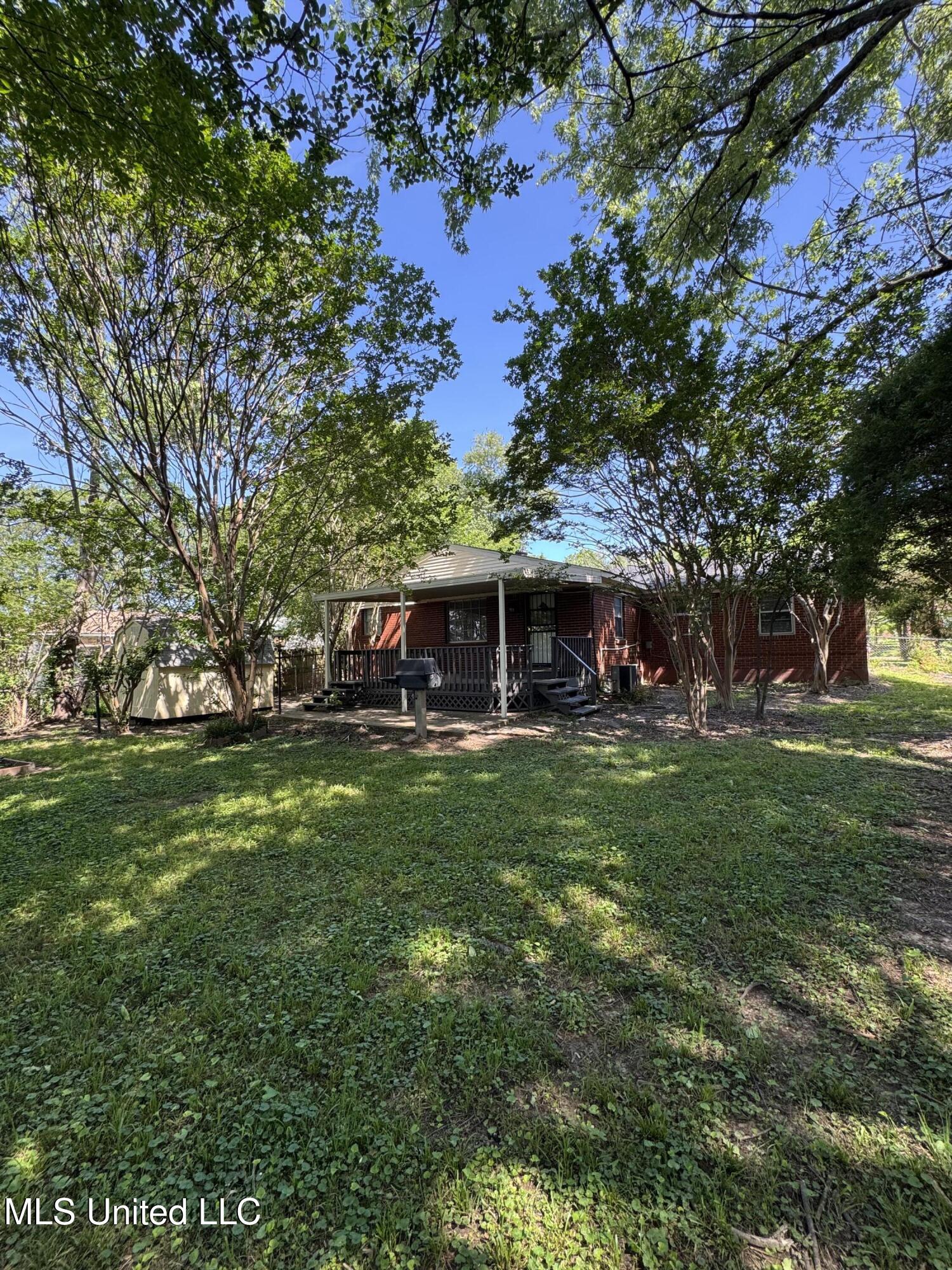 1597 Vicksburg Drive, Southaven, Mississippi image 6
