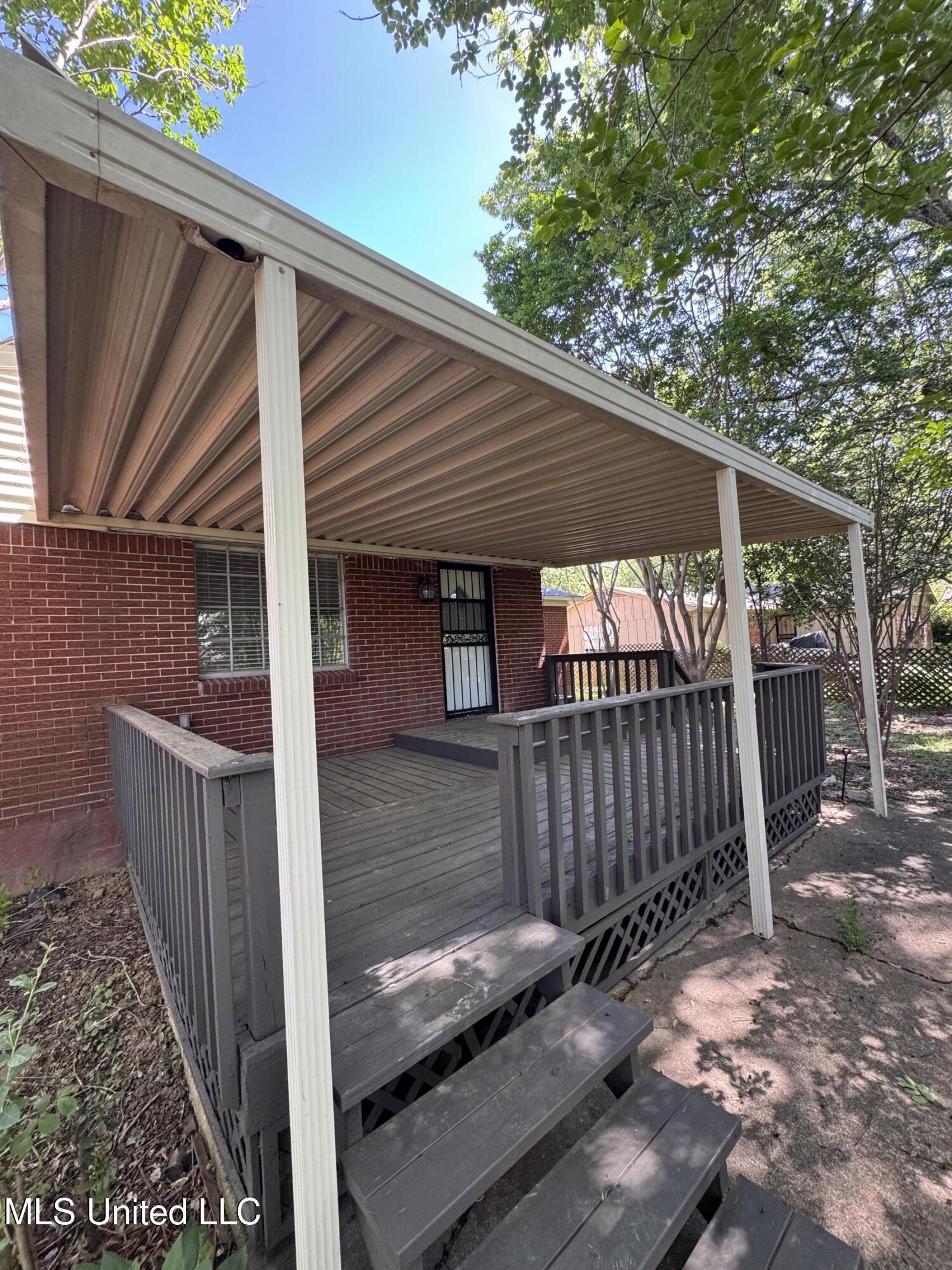 1597 Vicksburg Drive, Southaven, Mississippi image 5