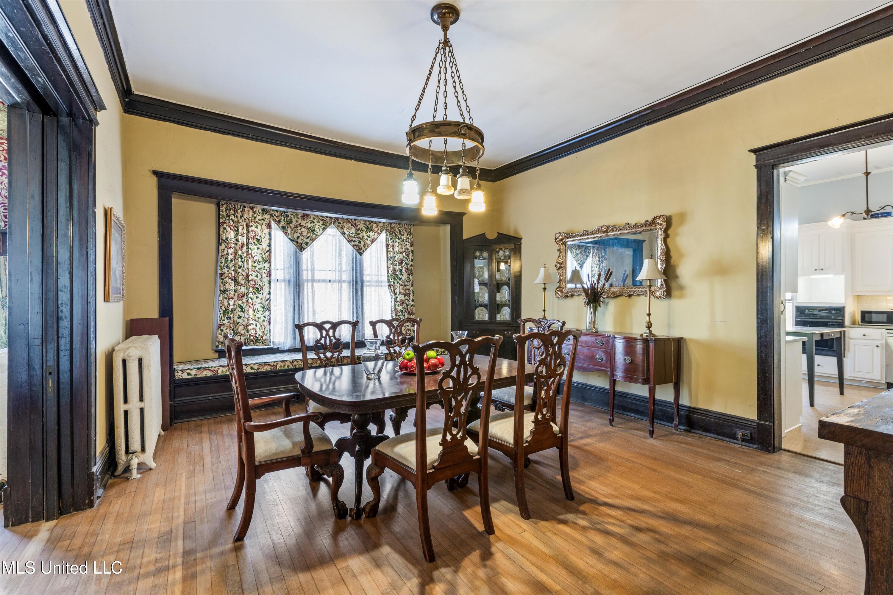 195 N Walthall Street, Holly Springs, Mississippi image 10