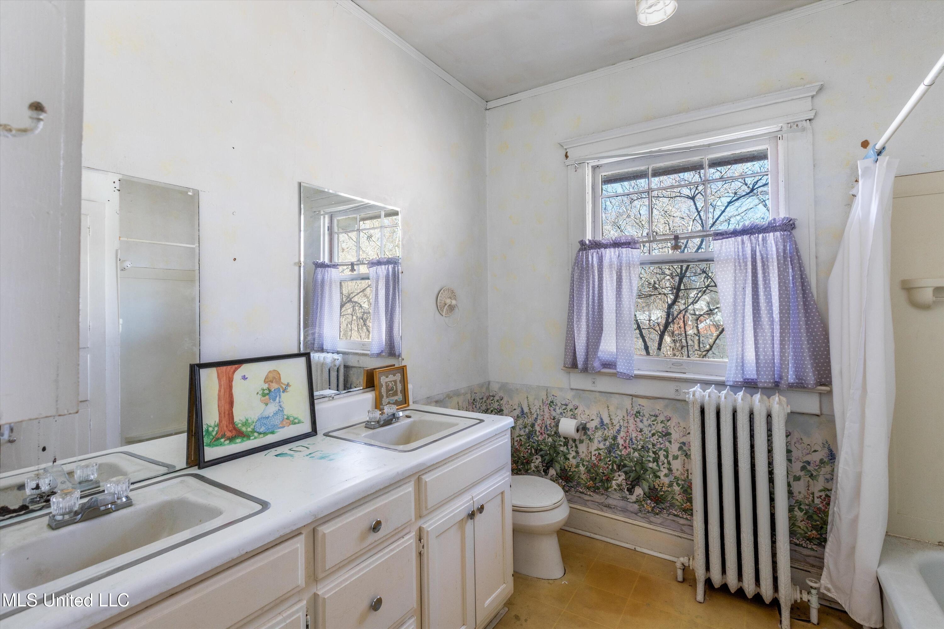 195 N Walthall Street, Holly Springs, Mississippi image 21