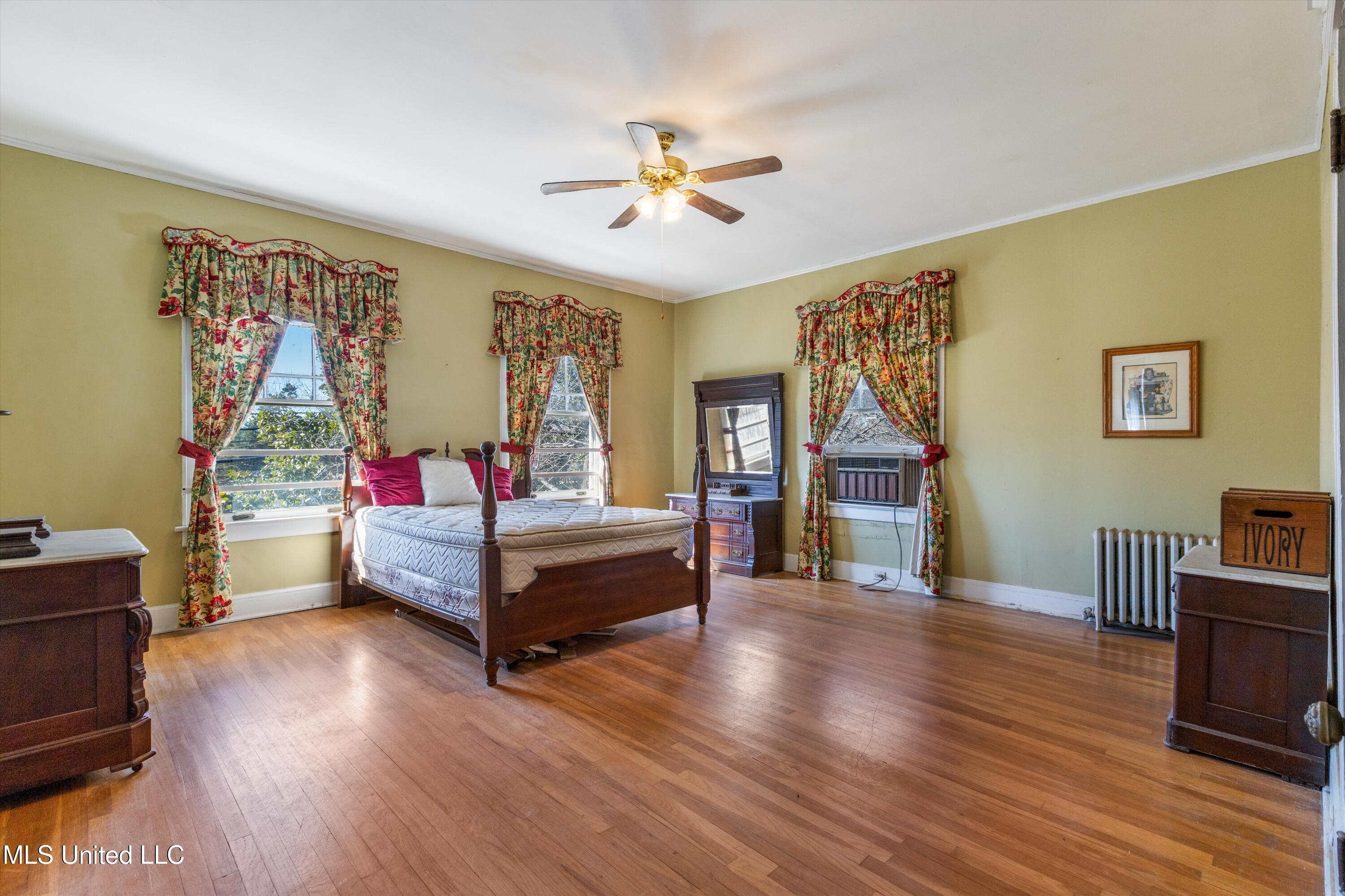 195 N Walthall Street, Holly Springs, Mississippi image 19