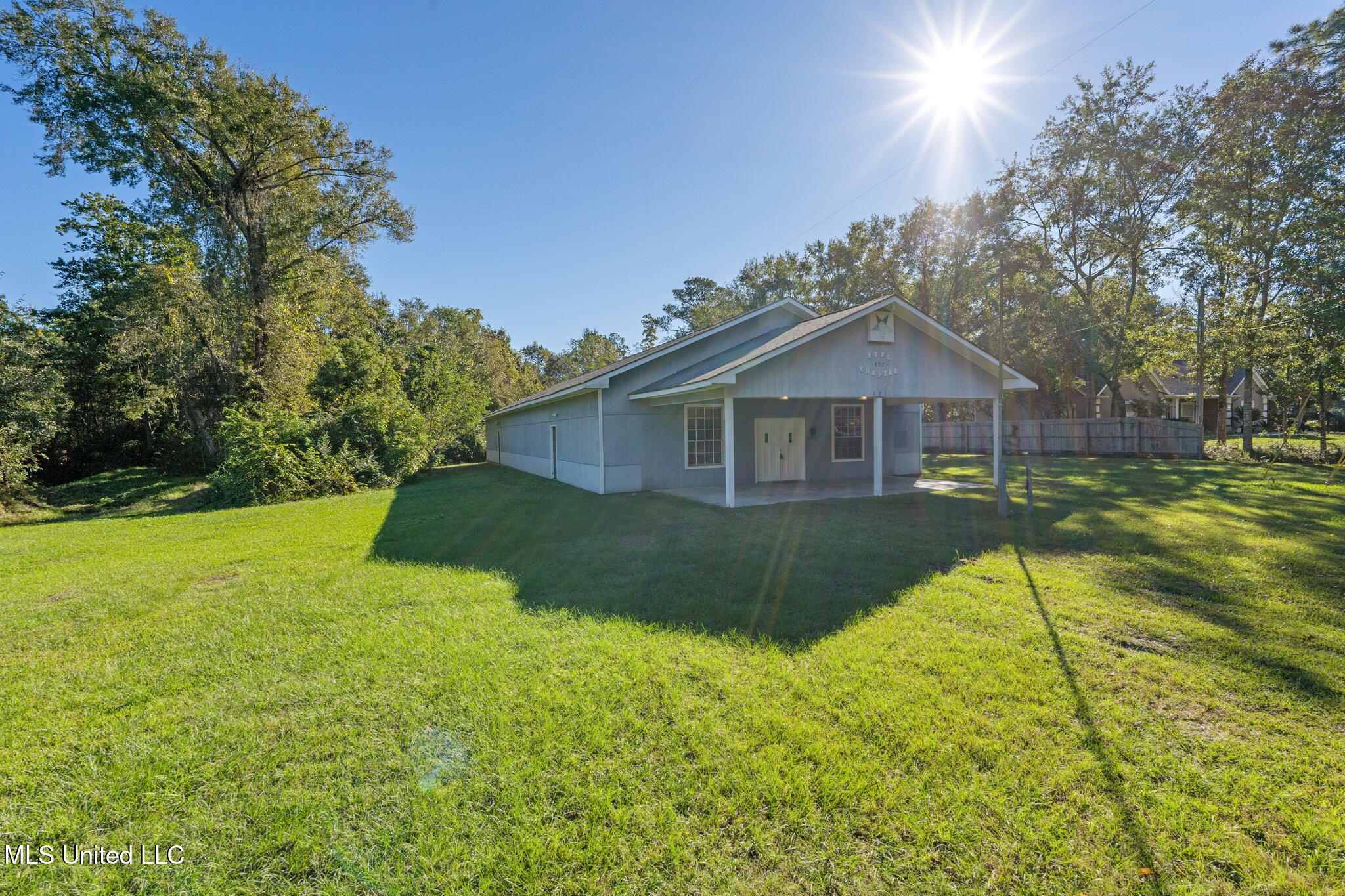 601 Bouslog Street, Bay Saint Louis, Mississippi image 2