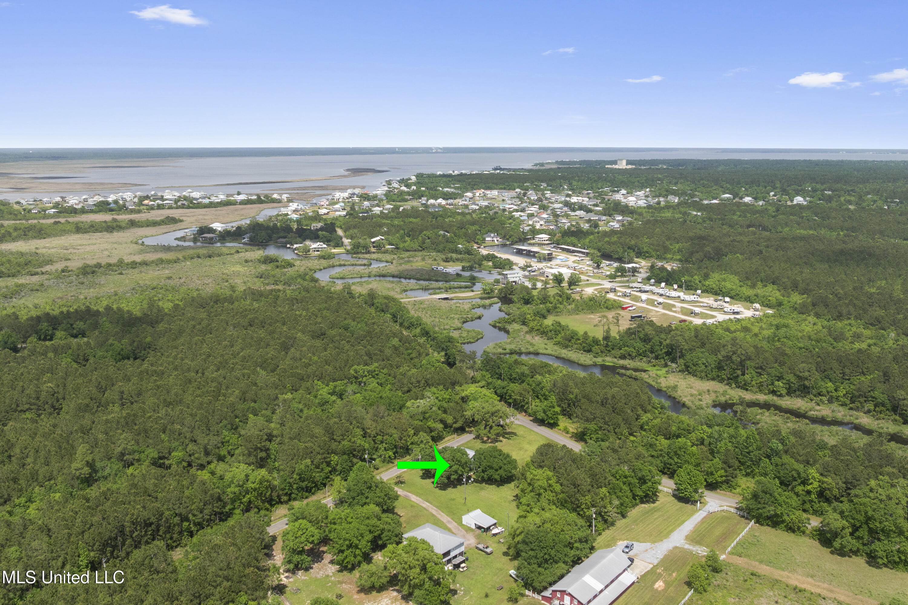 3021 Roberson Road, Bay Saint Louis, Mississippi image 2