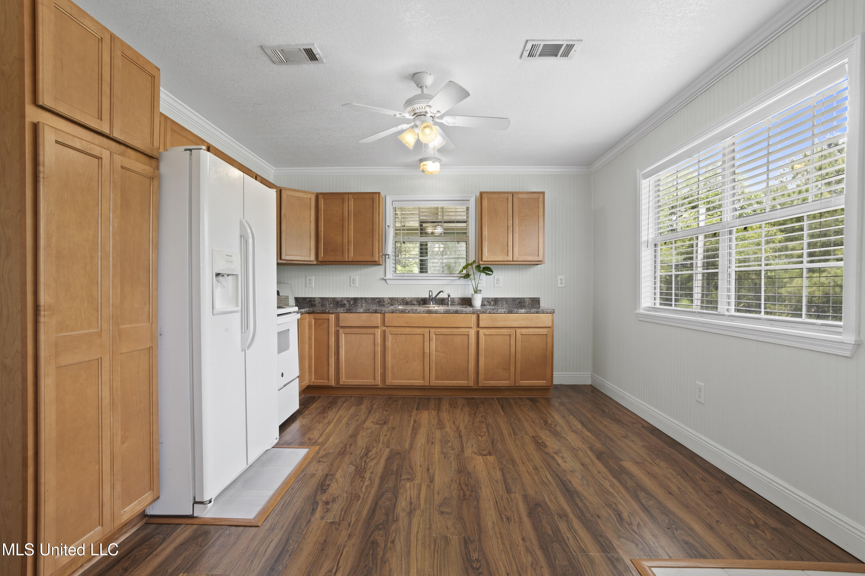 3021 Roberson Road, Bay Saint Louis, Mississippi image 9