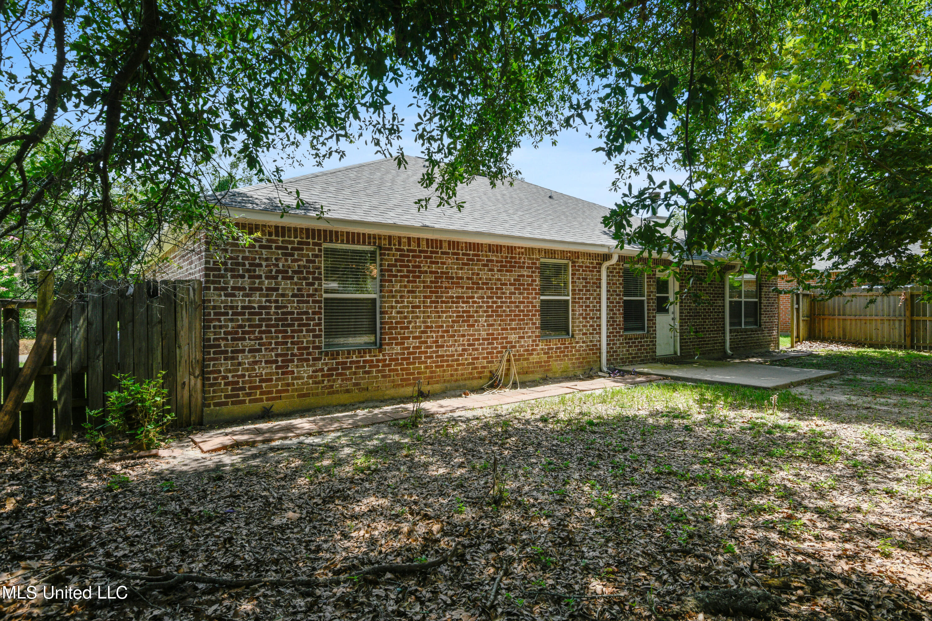 2343 Anniston Oaks Drive, Gulfport, Mississippi image 14