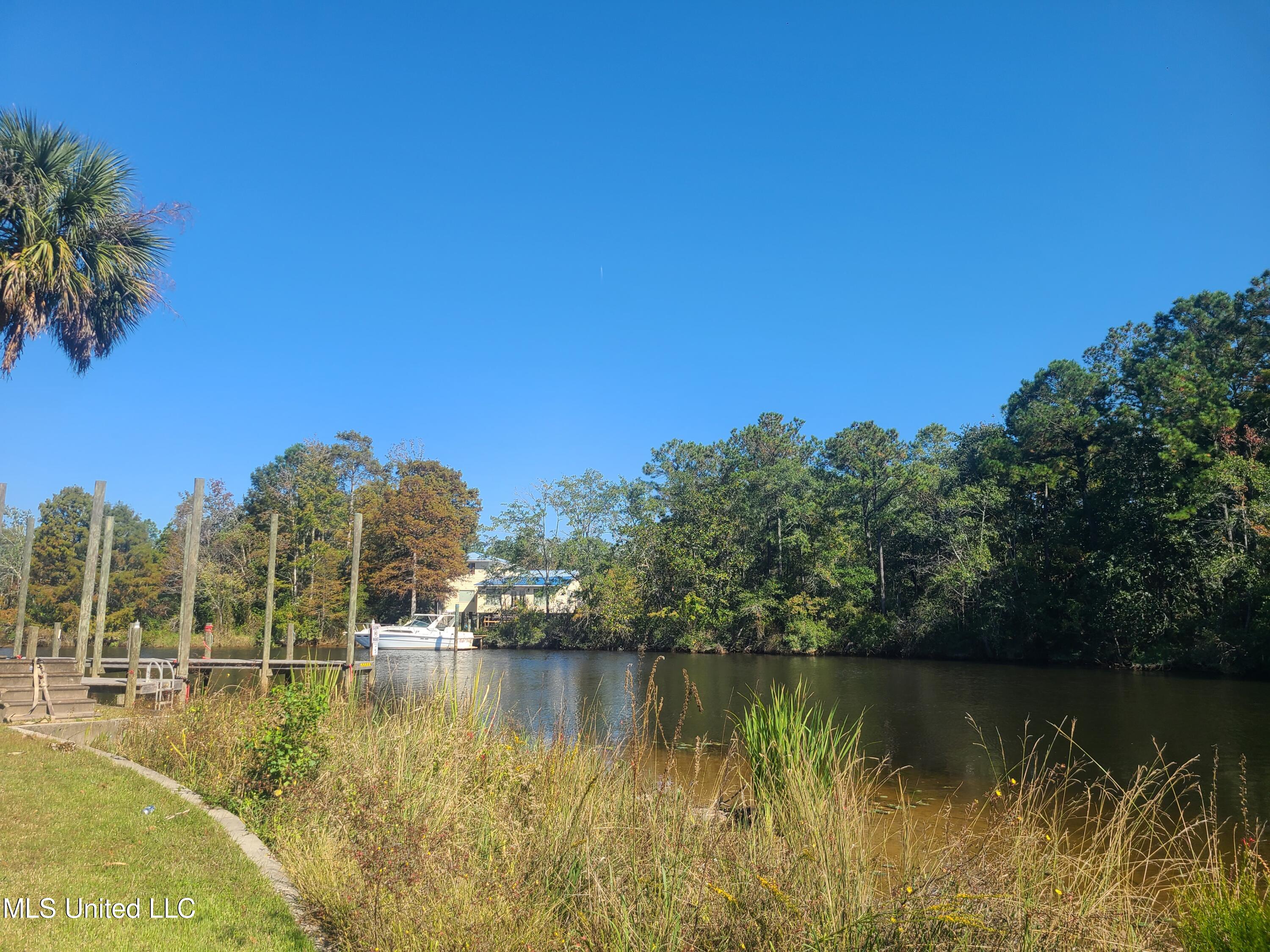 Sandbar Lane, Biloxi, Mississippi image 2