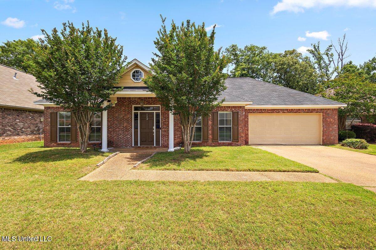 123 Sara Fox Drive, Brandon, Mississippi image 1