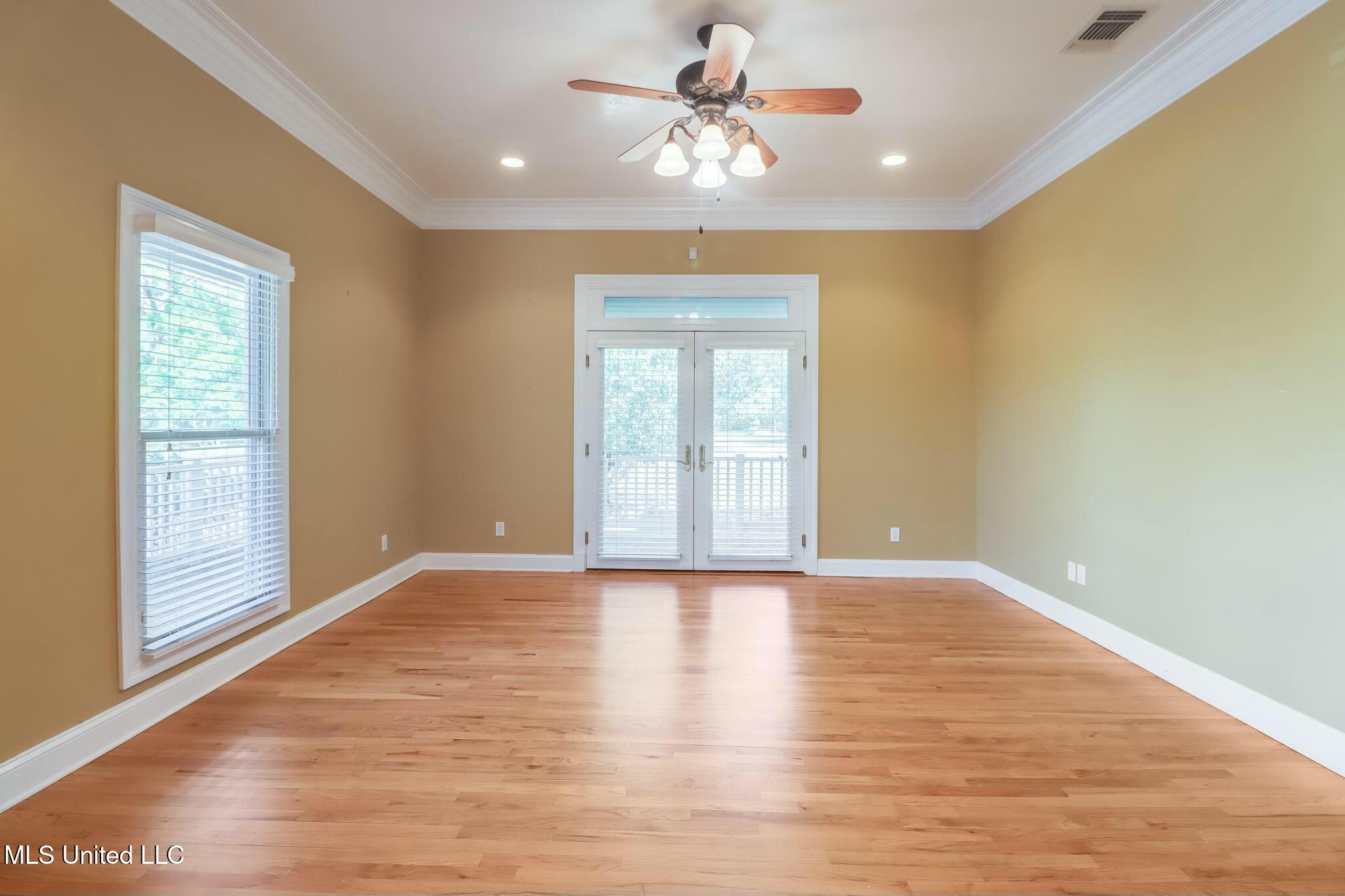 10021 Woodlands Drive, Biloxi, Mississippi image 8