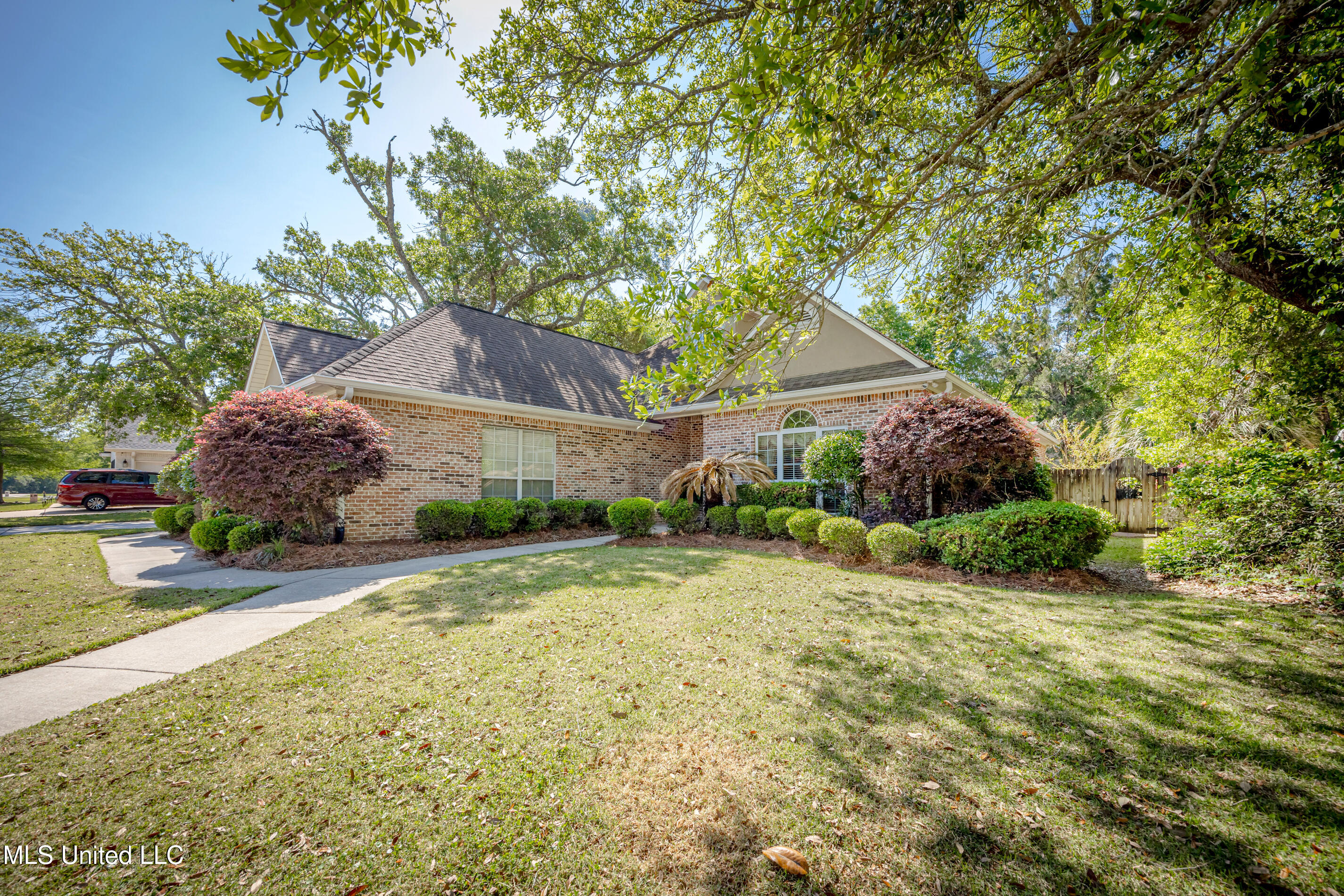 2502 Promenade Boulevard, Ocean Springs, Mississippi image 4