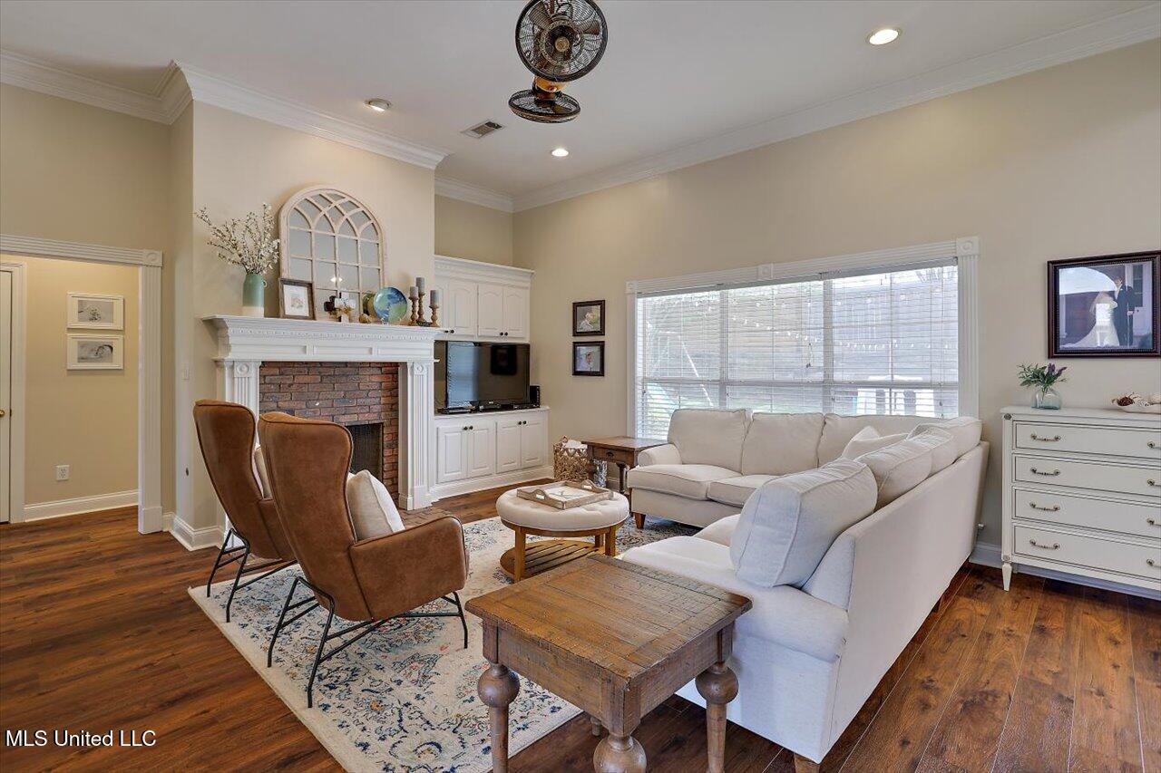 123 Linwood Drive, Brandon, Mississippi image 5