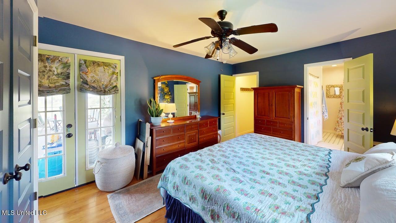 11001 N Shore Drive, Bay Saint Louis, Mississippi image 13