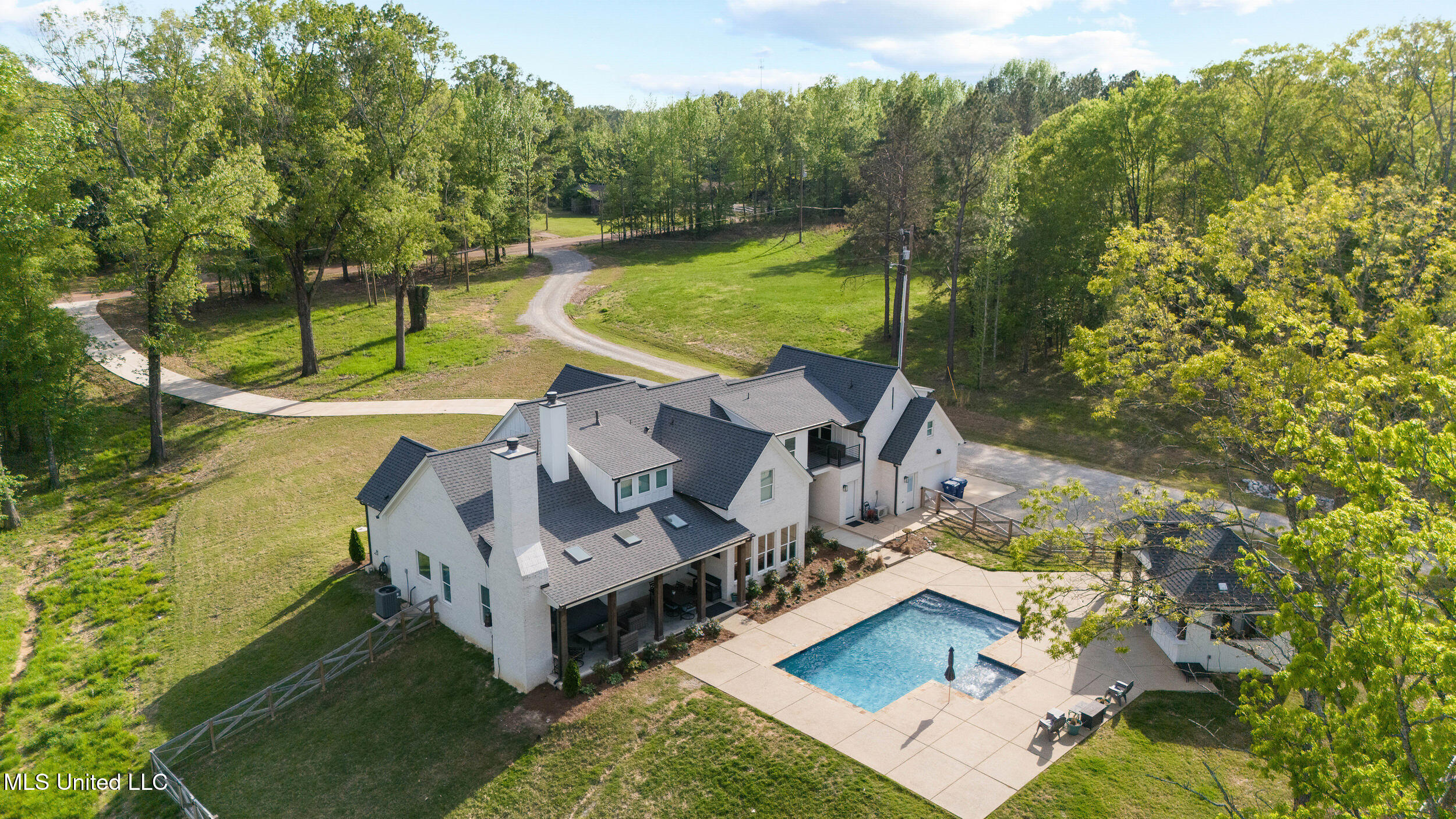 4270 Sunset Road, Nesbit, Mississippi image 11