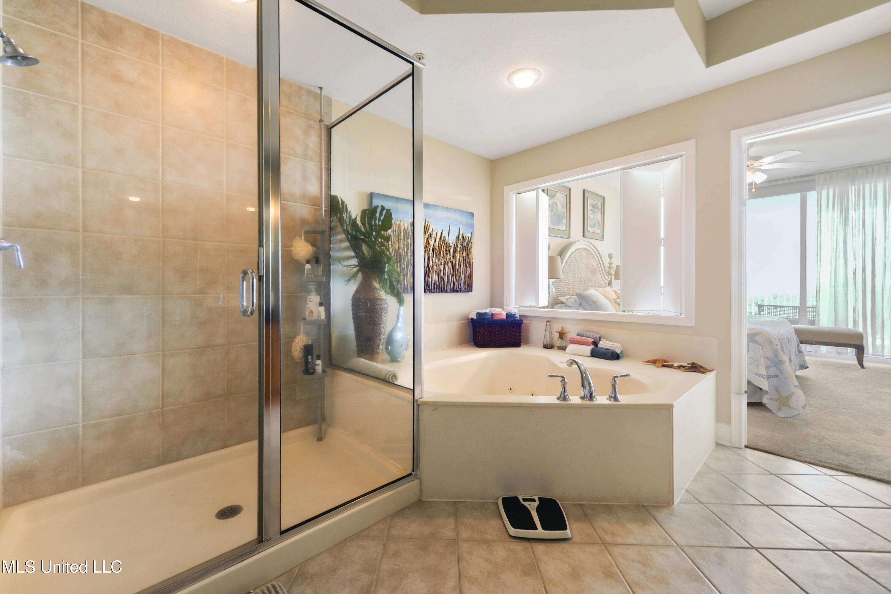 2668 Beach Boulevard #304, Biloxi, Mississippi image 16