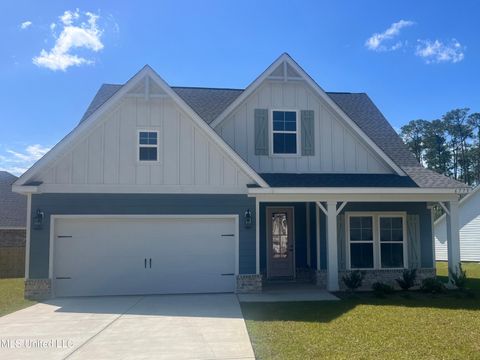 Single Family Residence in Ocean Springs MS 6709 Maurepas Circle.jpg