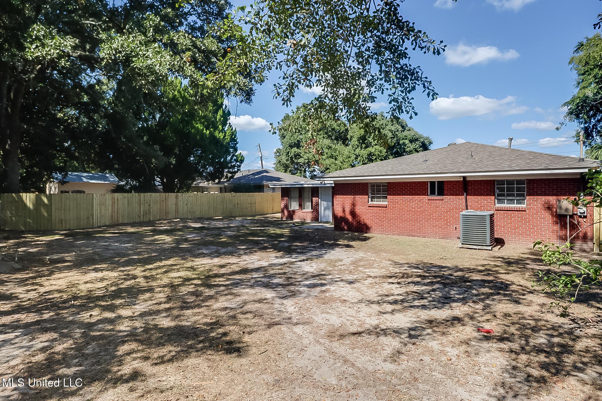 1601 St Martha Street, Biloxi, Mississippi image 3