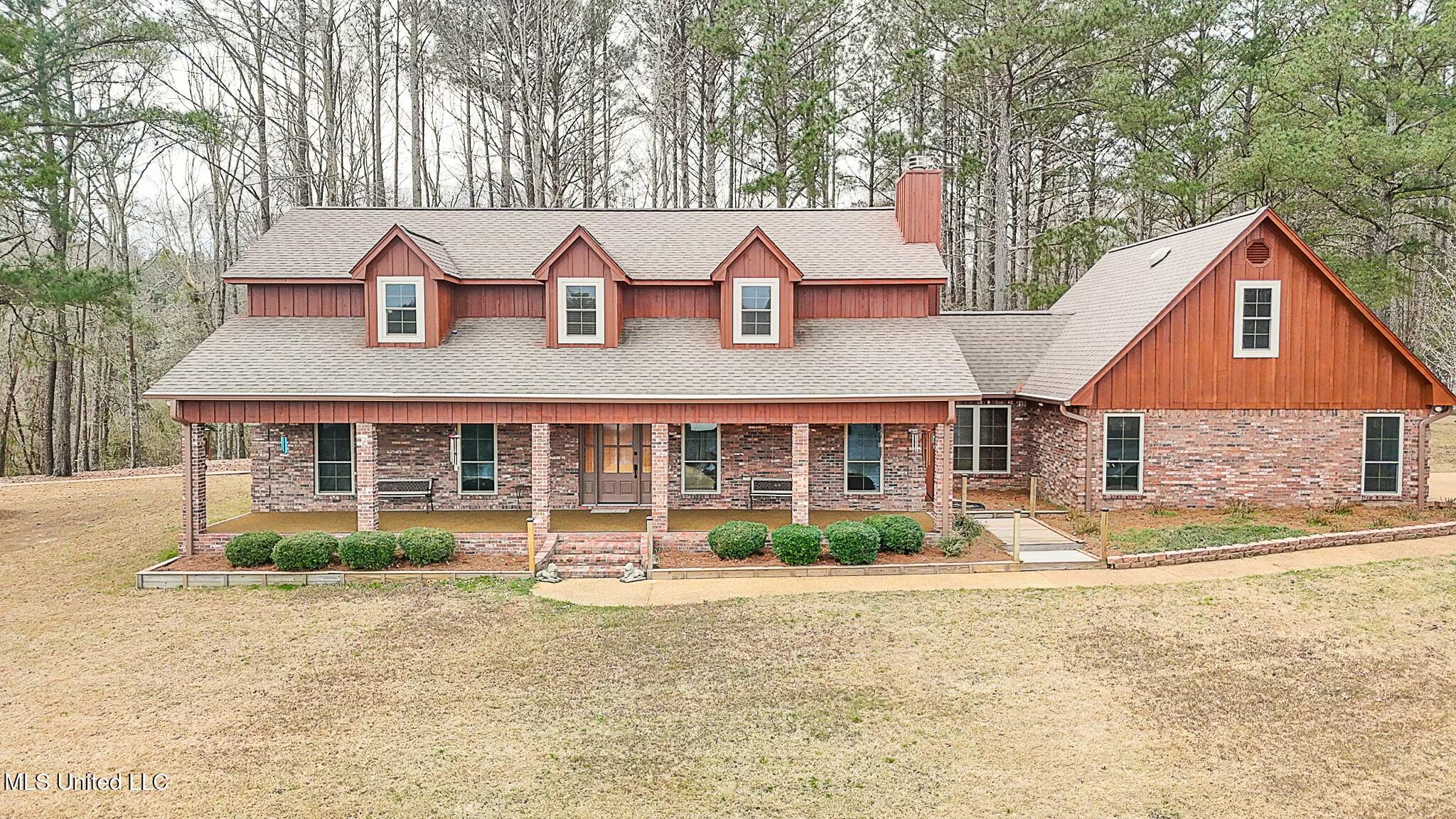 429 Rose Hill Road, Mendenhall, Mississippi image 2