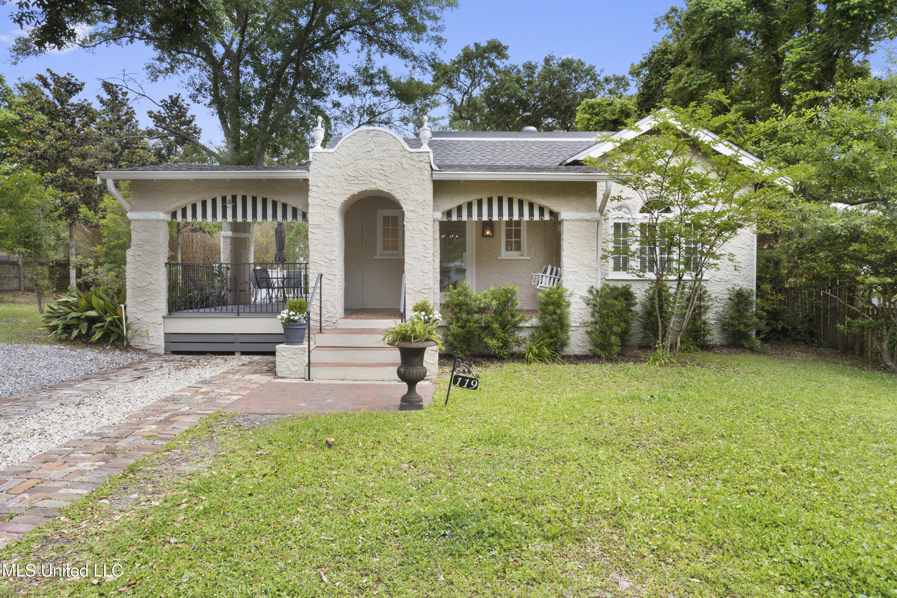 119 Shadowlawn Avenue, Pass Christian, Mississippi image 1