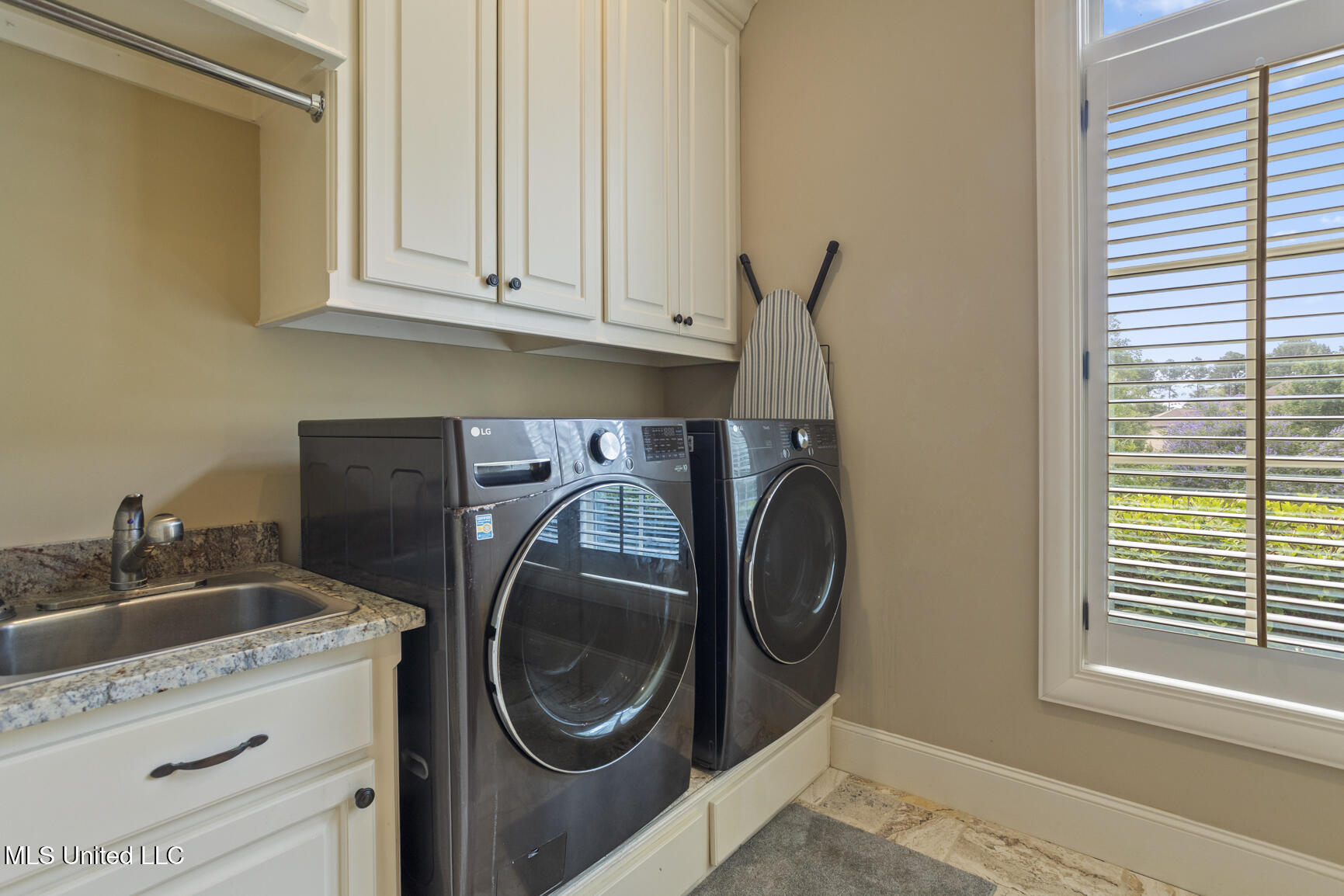 430 Johnstone Drive, Madison, Mississippi image 32