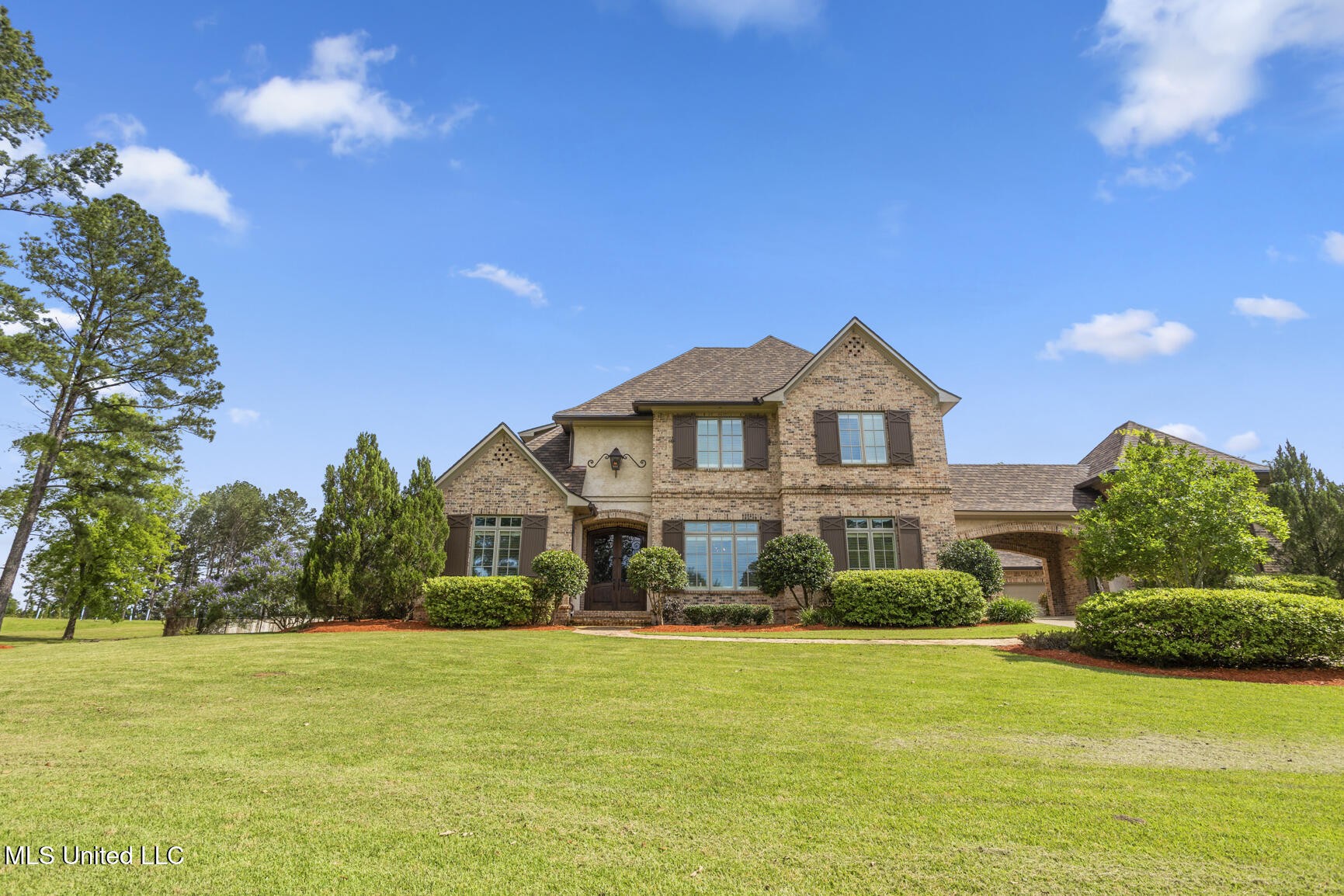 430 Johnstone Drive, Madison, Mississippi image 7