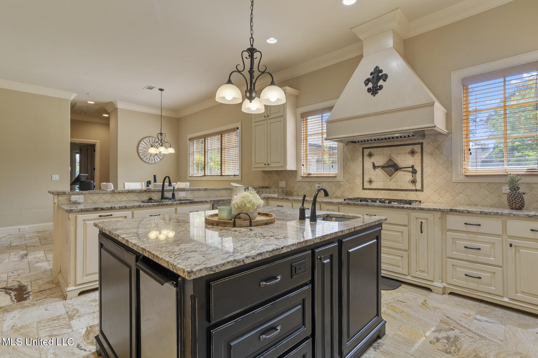 430 Johnstone Drive, Madison, Mississippi image 22