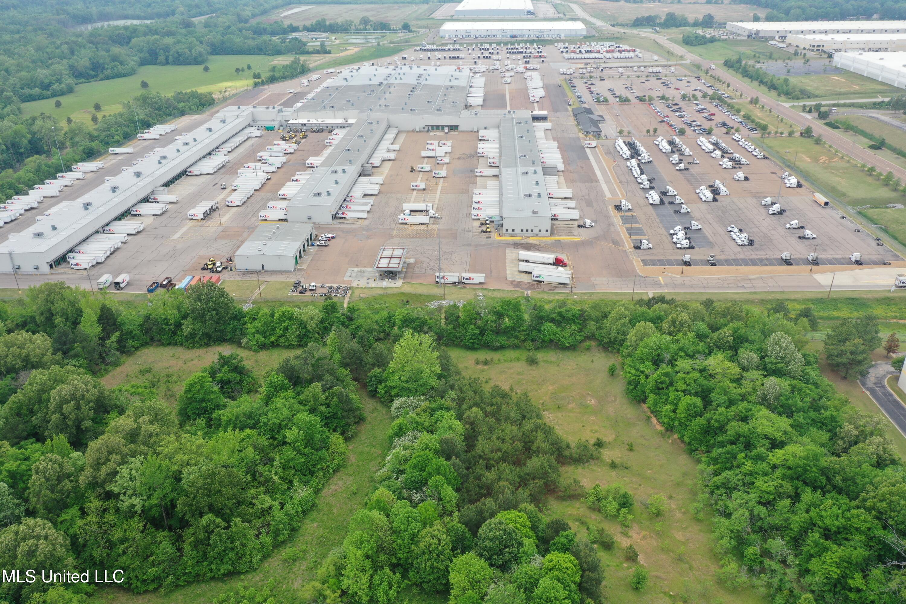 5427 N Highway 305, Olive Branch, Mississippi image 5