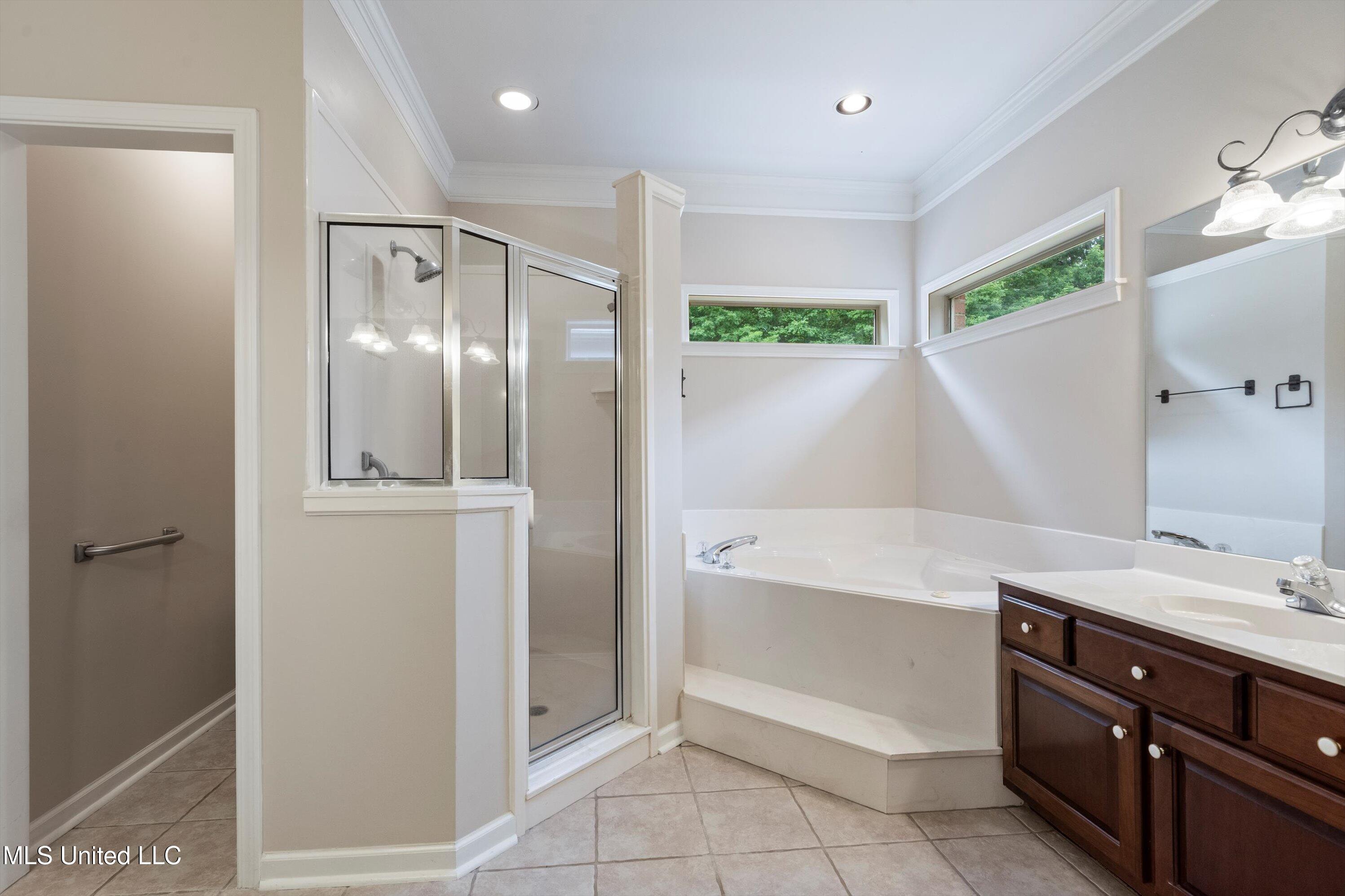 6375 Darren Drive, Olive Branch, Mississippi image 30
