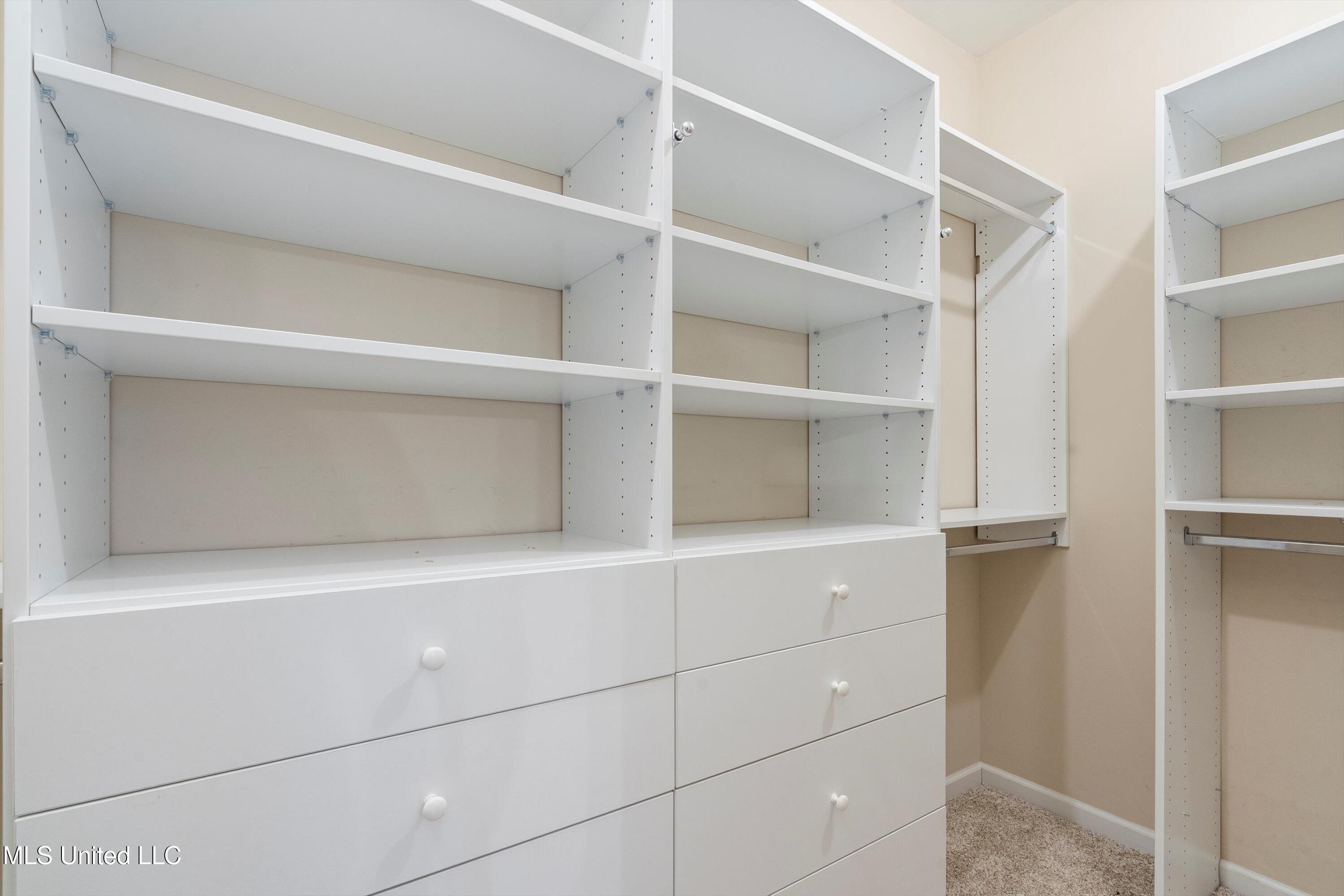 6375 Darren Drive, Olive Branch, Mississippi image 33