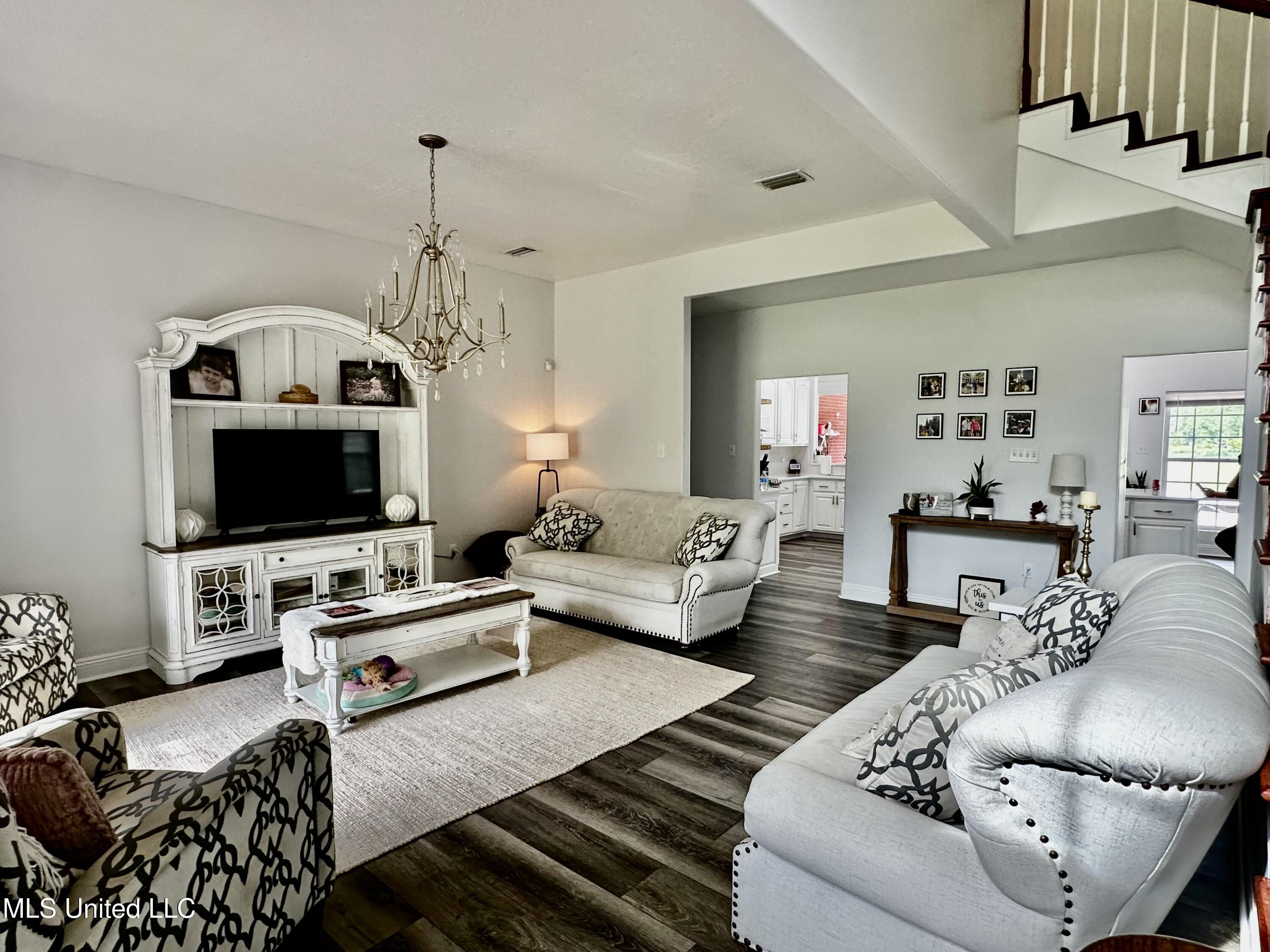 17500 Goff Farm Road, Moss Point, Mississippi image 19