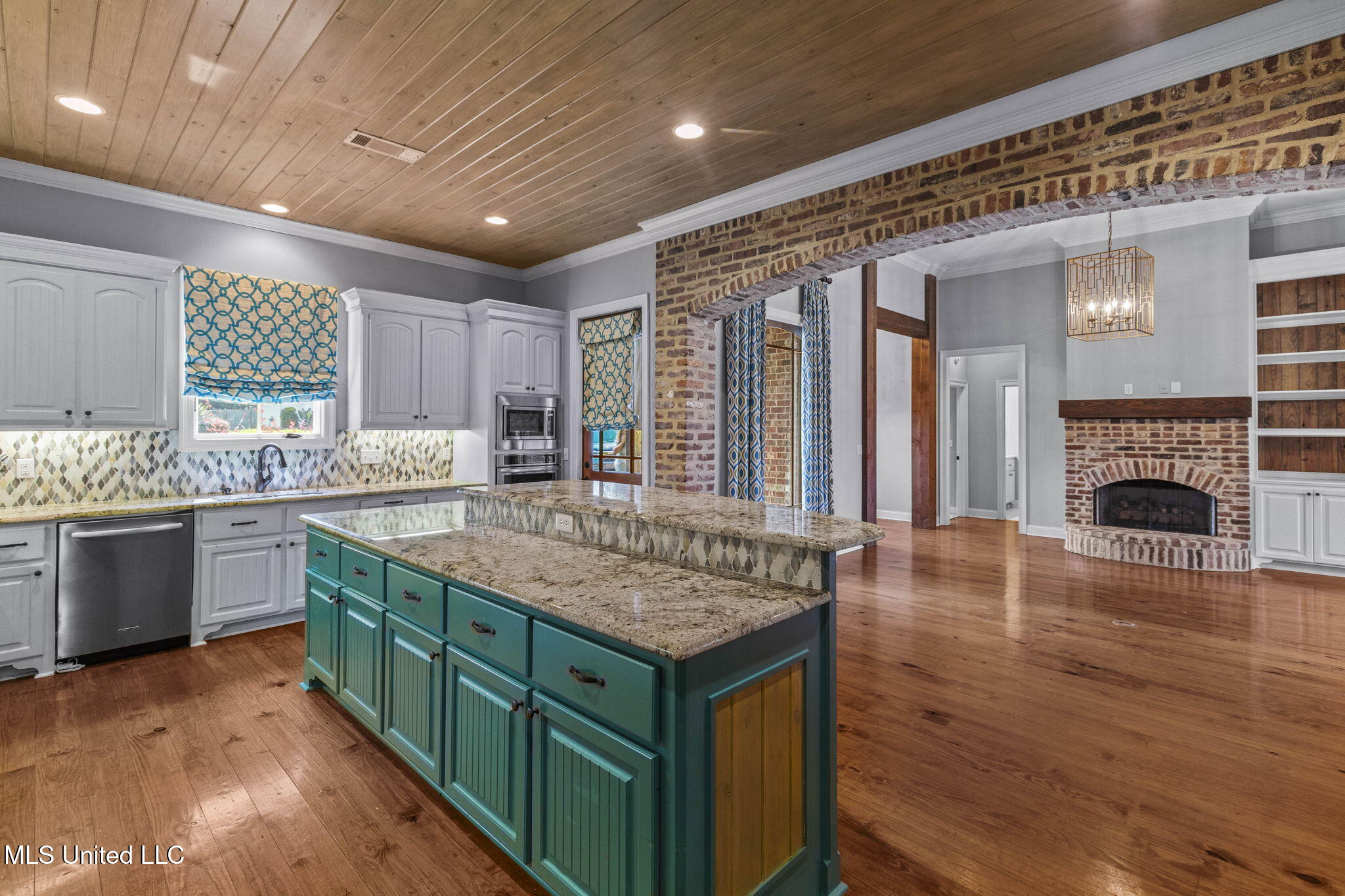 415 Deer Hollow Holw, Brandon, Mississippi image 27