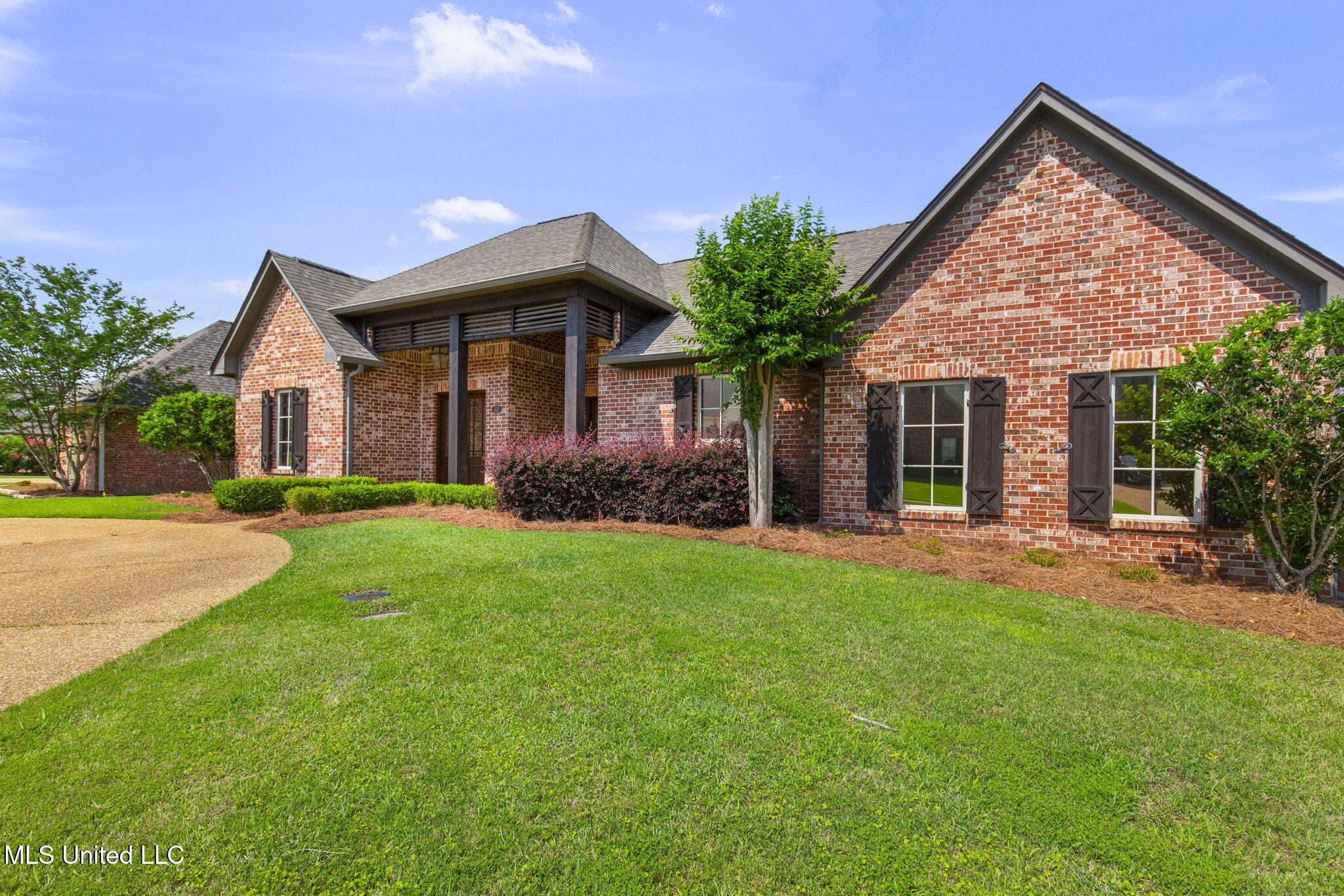 415 Deer Hollow Holw, Brandon, Mississippi image 5