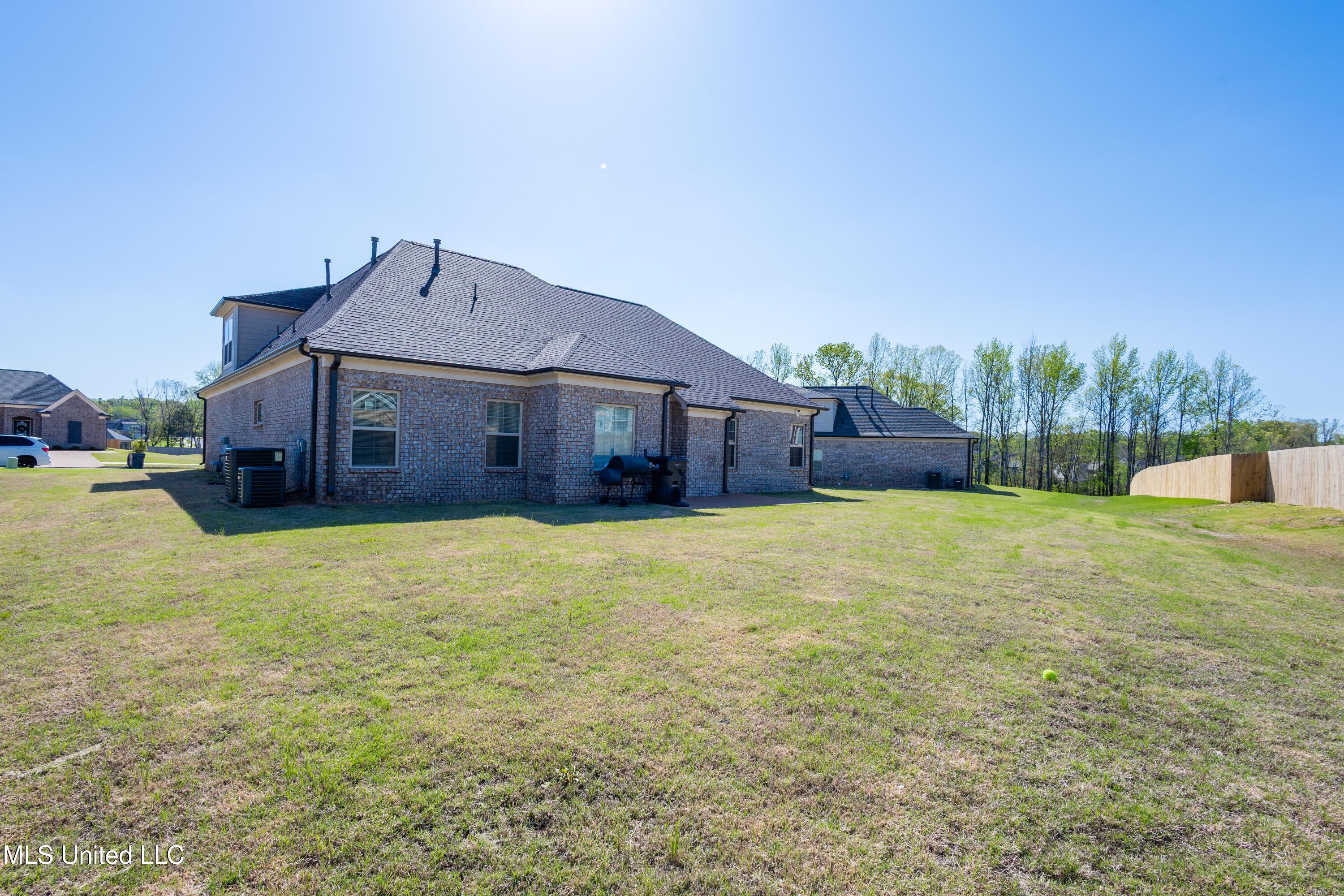 1815 Millers Cove, Nesbit, Mississippi image 33