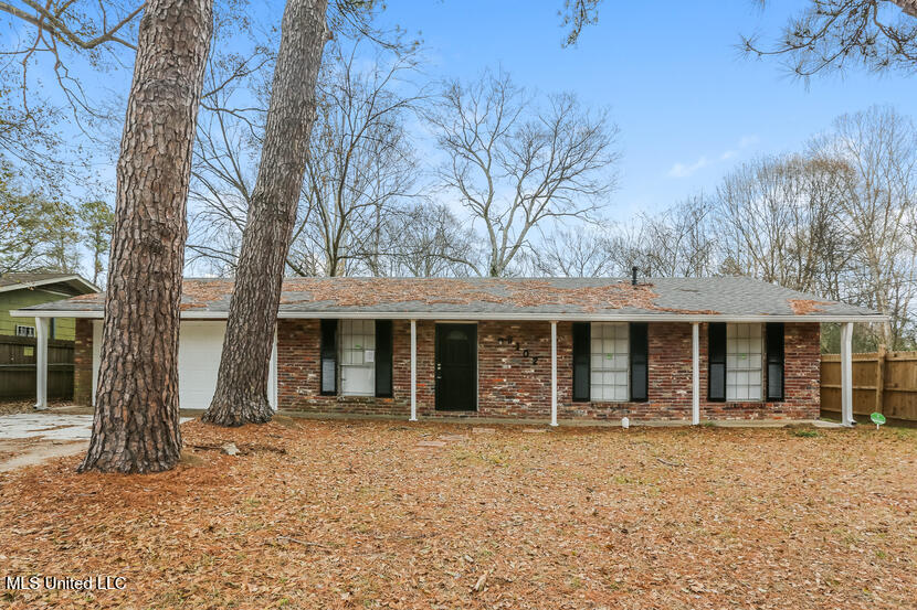 3102 Longwood Drive, Jackson, Mississippi image 1