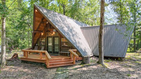 Homes For Sale - 114 Mustang Drive<br/> Wesson, MS 39191