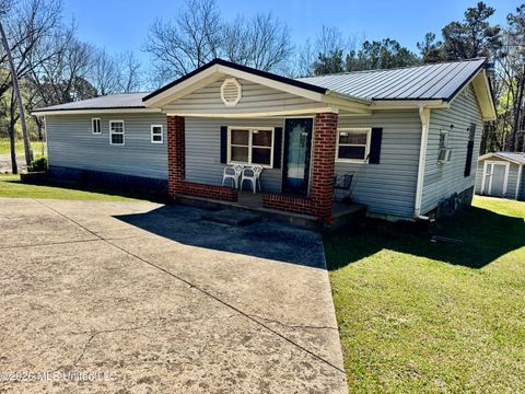 Mobile Home For Sale - 24 Evergreen Lane<br/> Marshall County, Holly Springs, MS 38635