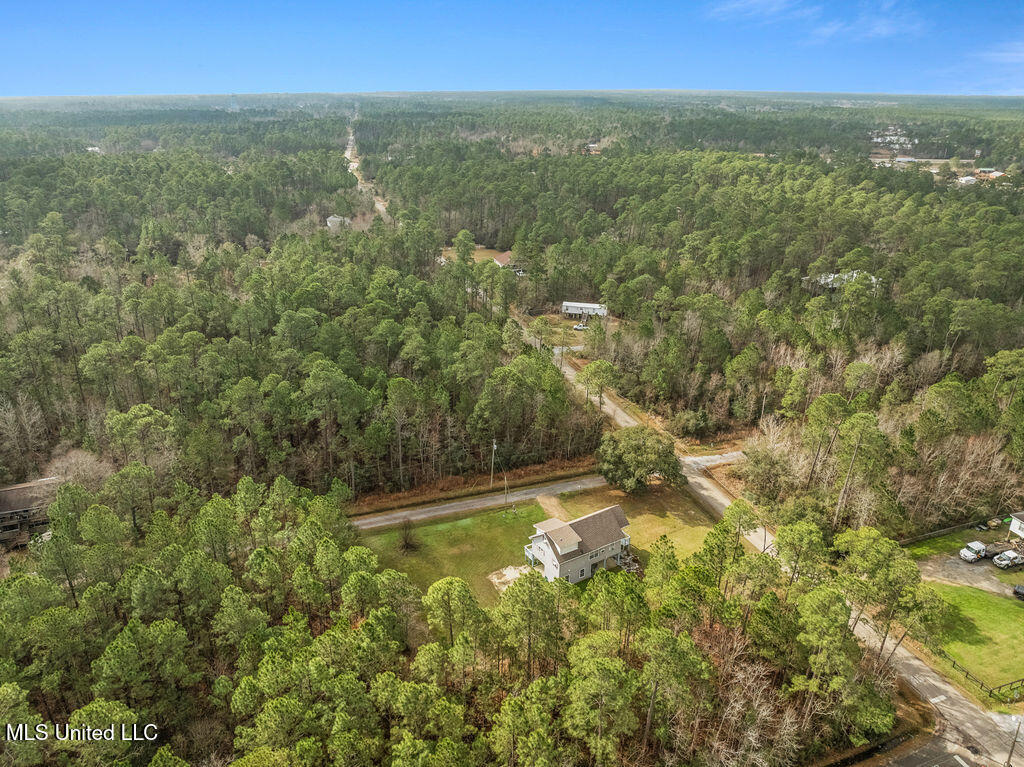 4082 Eighth Street, Bay Saint Louis, Mississippi image 36