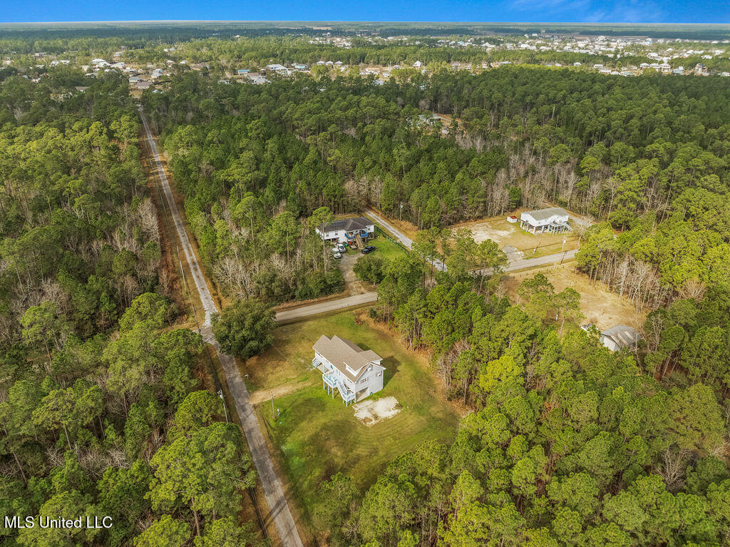 4082 Eighth Street, Bay Saint Louis, Mississippi image 37