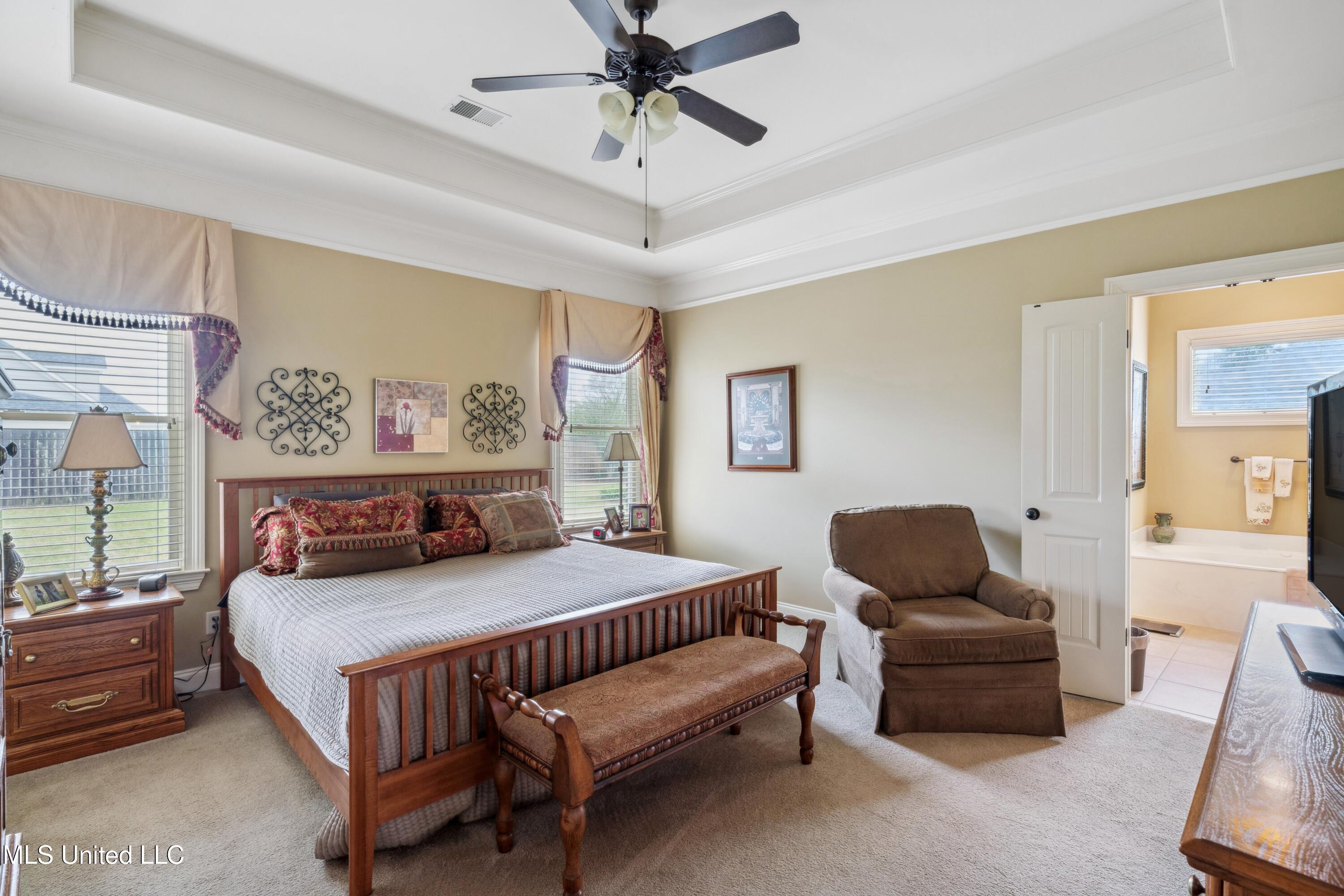 3922 Huntingdon Lane, Hernando, Mississippi image 11