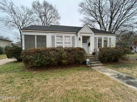 Homes For Sale - 366 E Center Street<br/> Canton, MS 39046