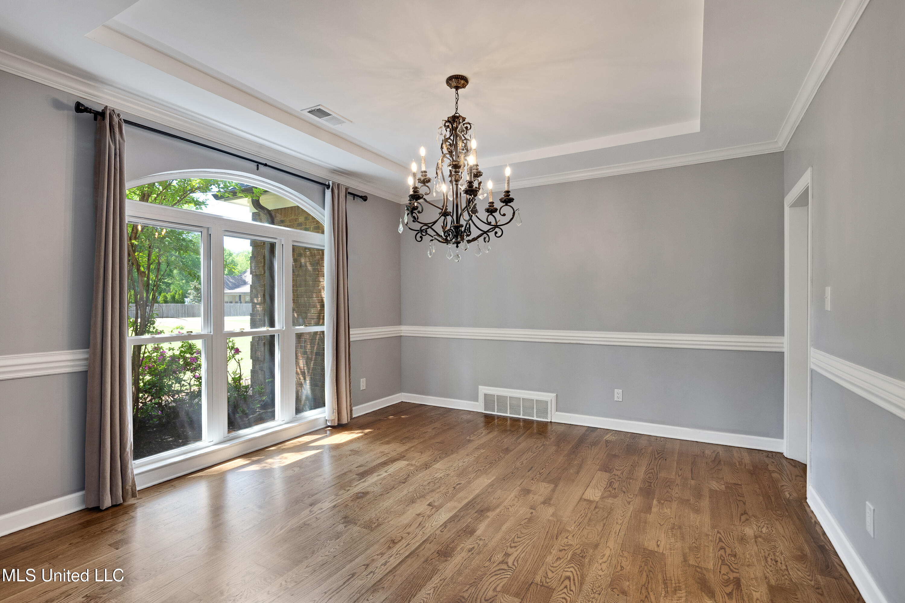 5674 E Santa Fe Drive, Olive Branch, Mississippi image 9
