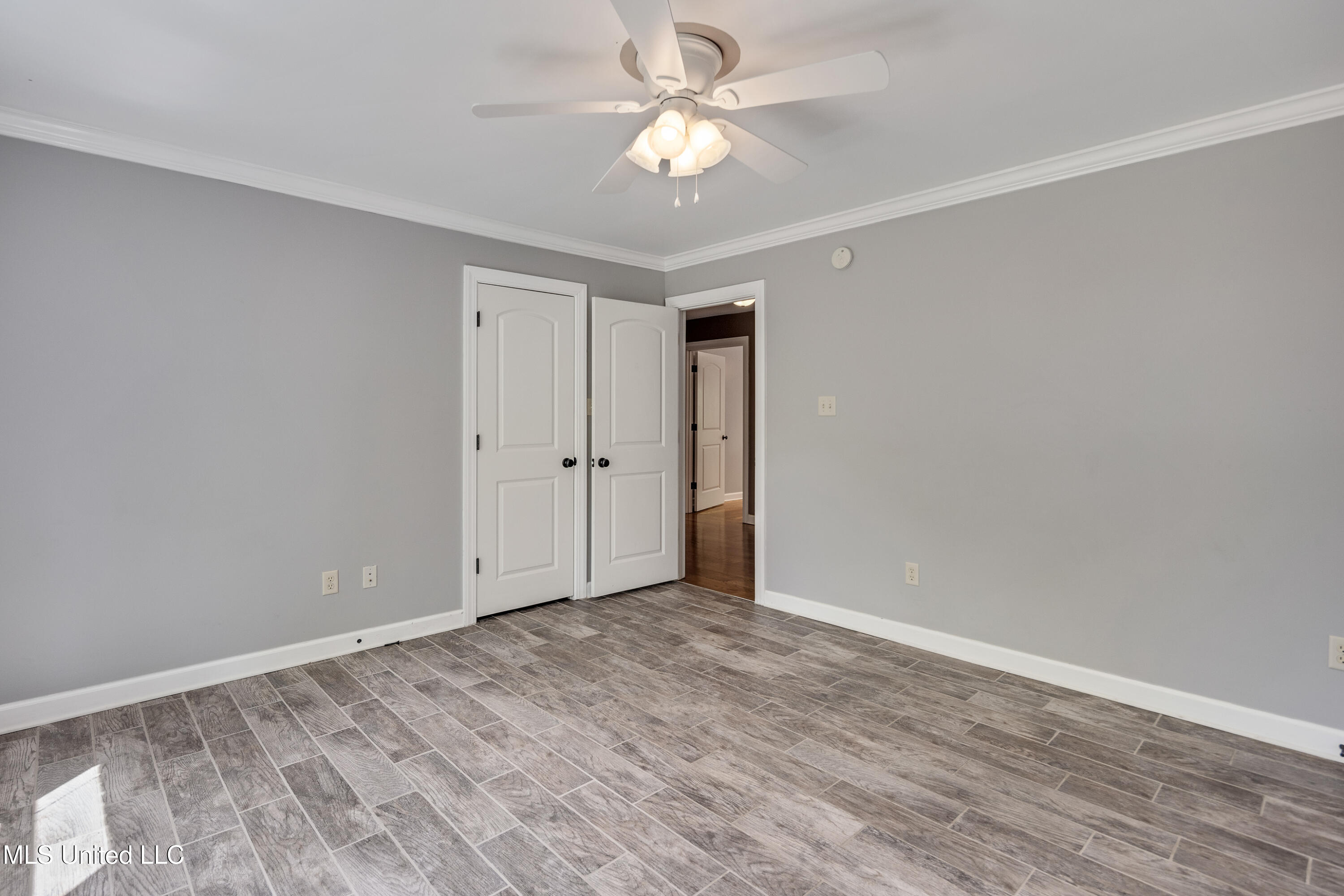 5674 E Santa Fe Drive, Olive Branch, Mississippi image 35