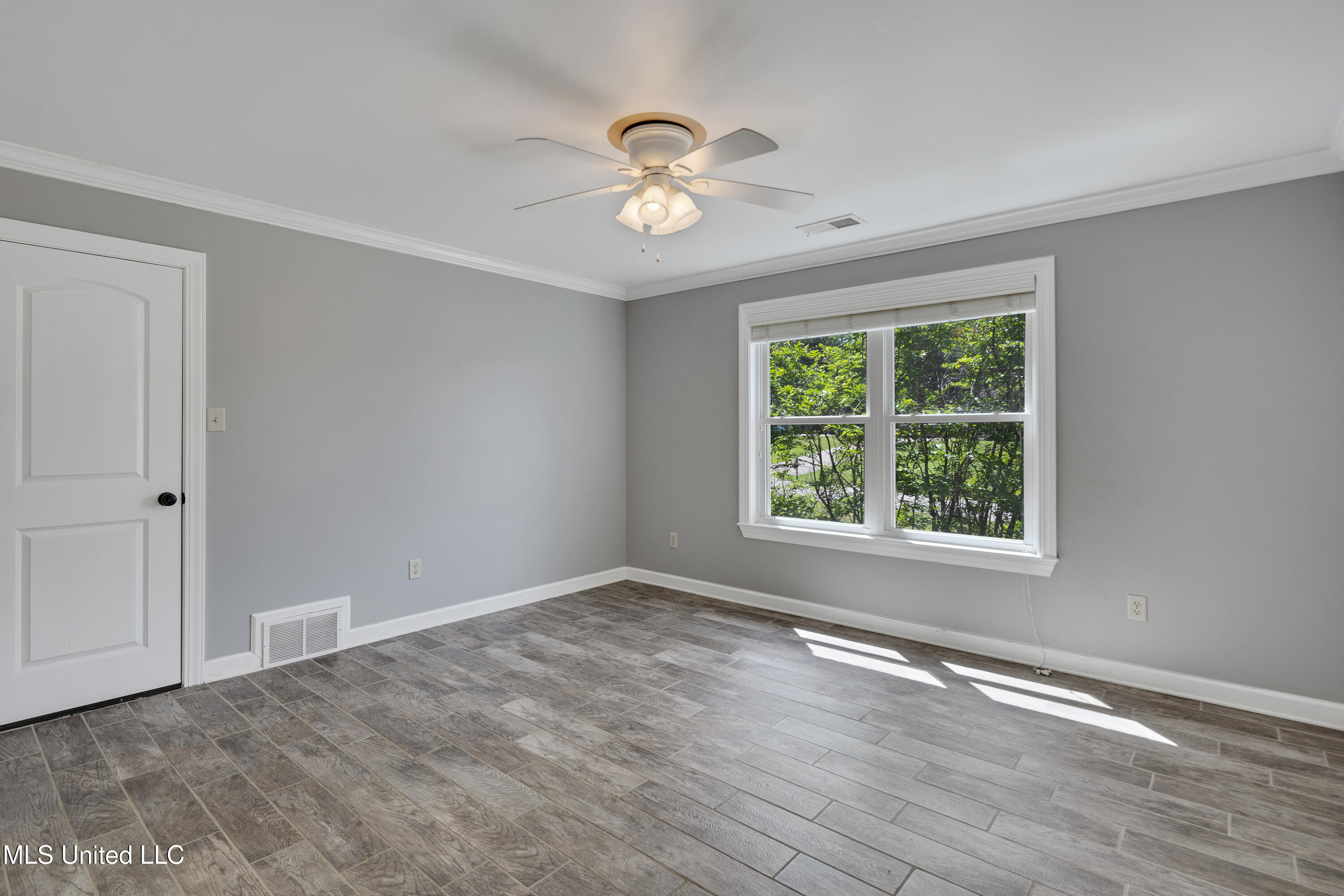 5674 E Santa Fe Drive, Olive Branch, Mississippi image 34