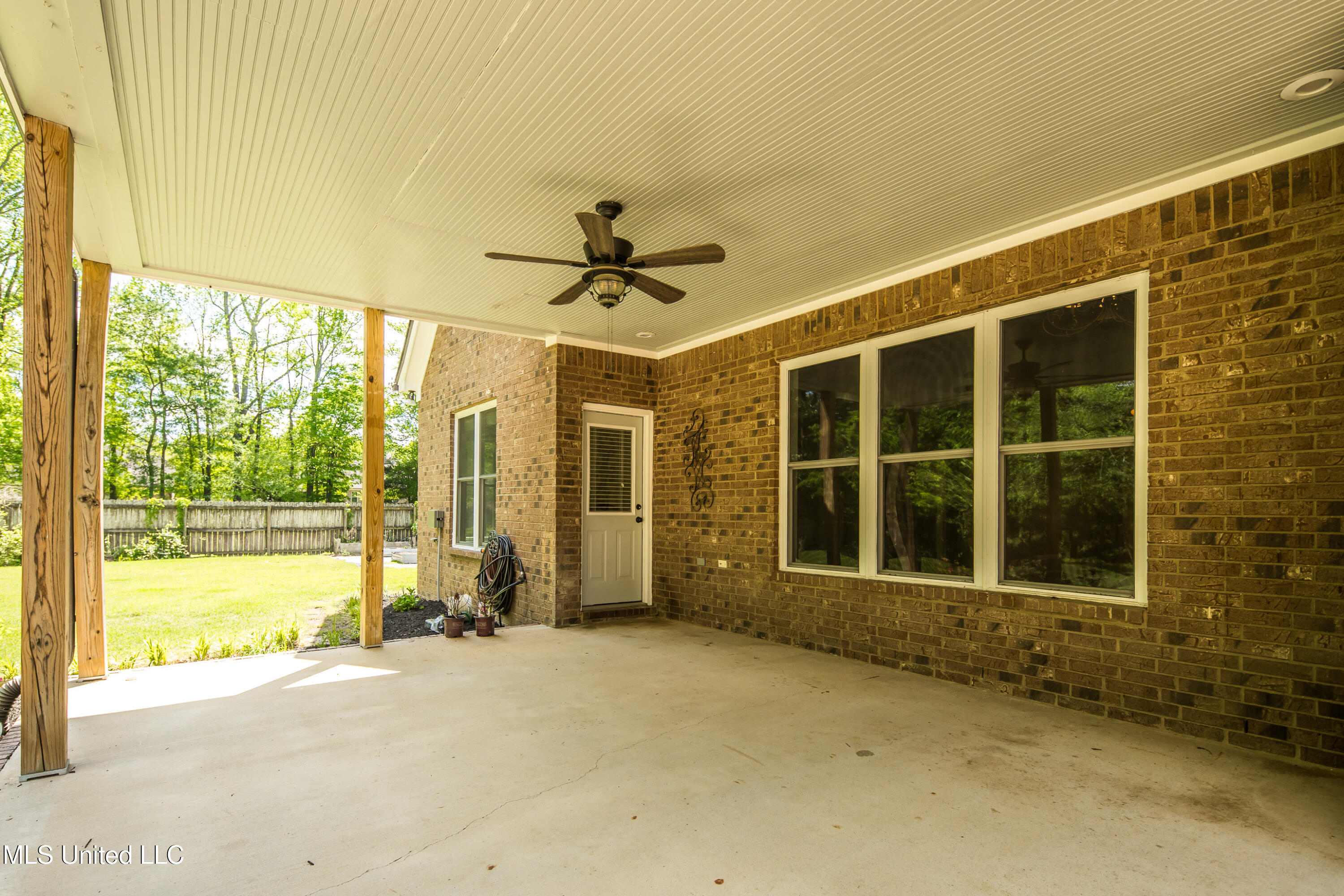 5674 E Santa Fe Drive, Olive Branch, Mississippi image 47