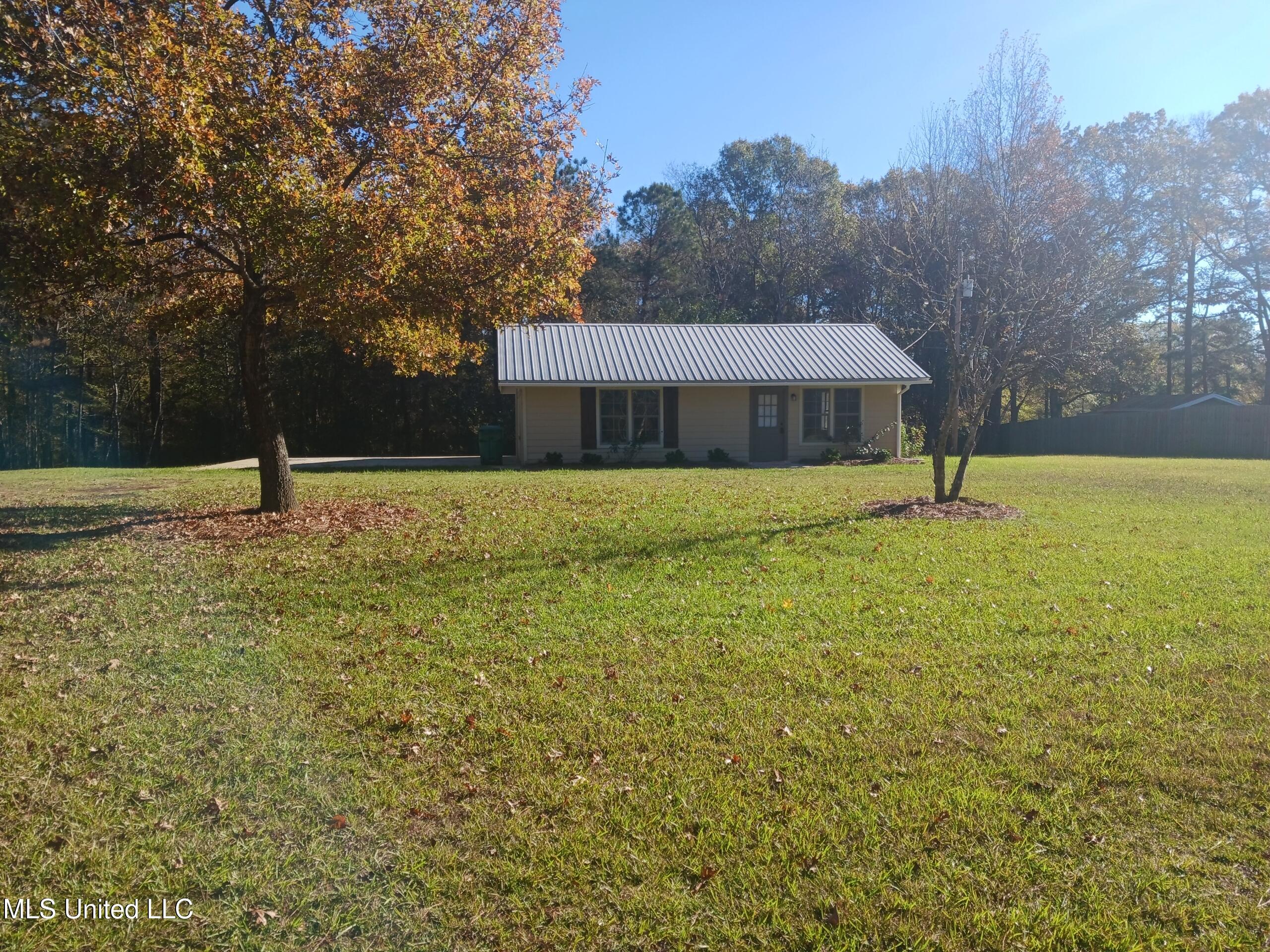 1368 John Warren Road, Bolton, Mississippi image 3