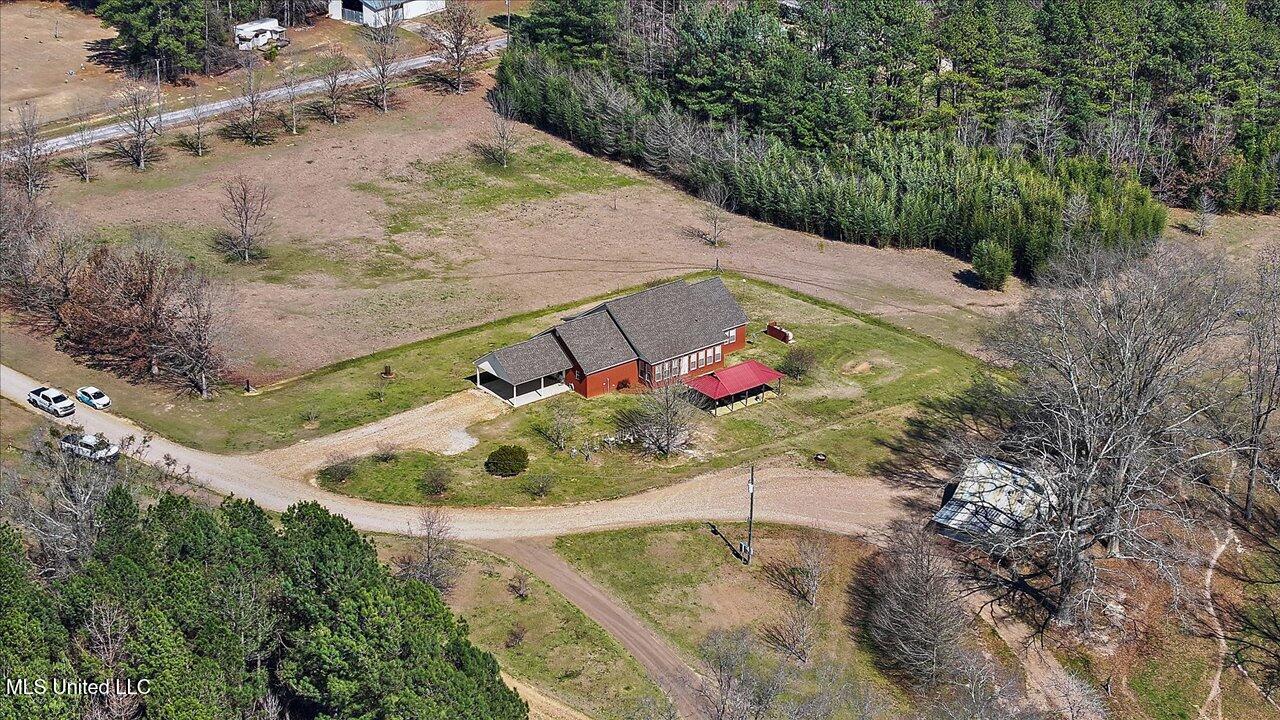 2099 E Franklin Street, Carthage, Mississippi image 42