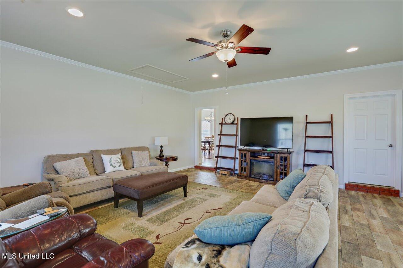 2099 E Franklin Street, Carthage, Mississippi image 26