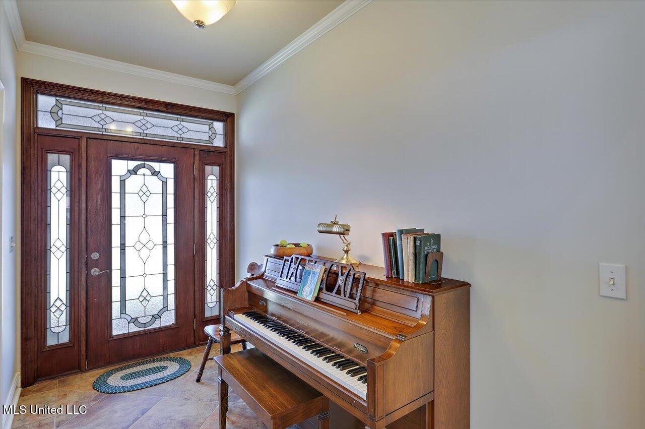 2099 E Franklin Street, Carthage, Mississippi image 3